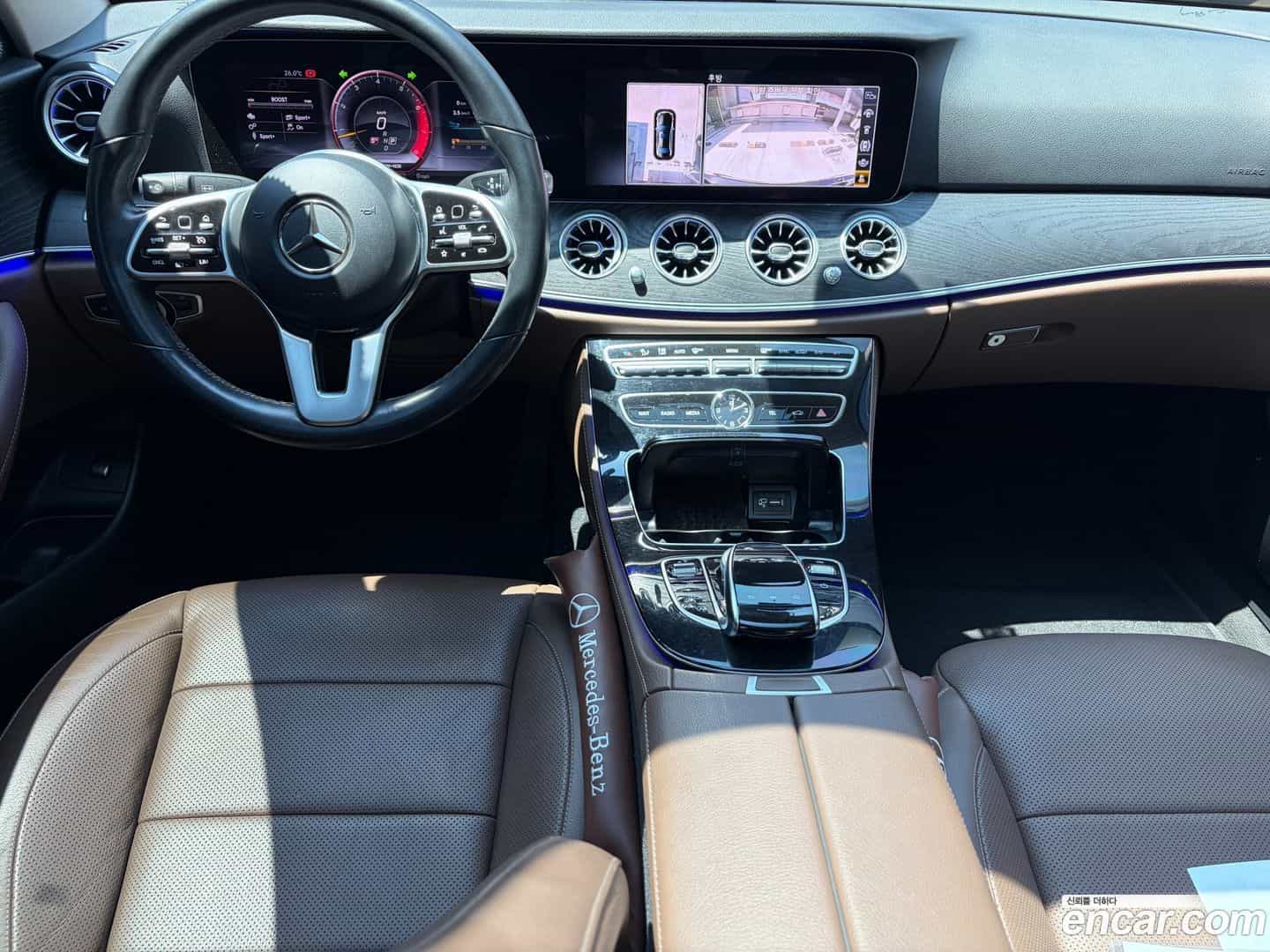 E-Class Mercedes-Benz 2018.11-INNER-010