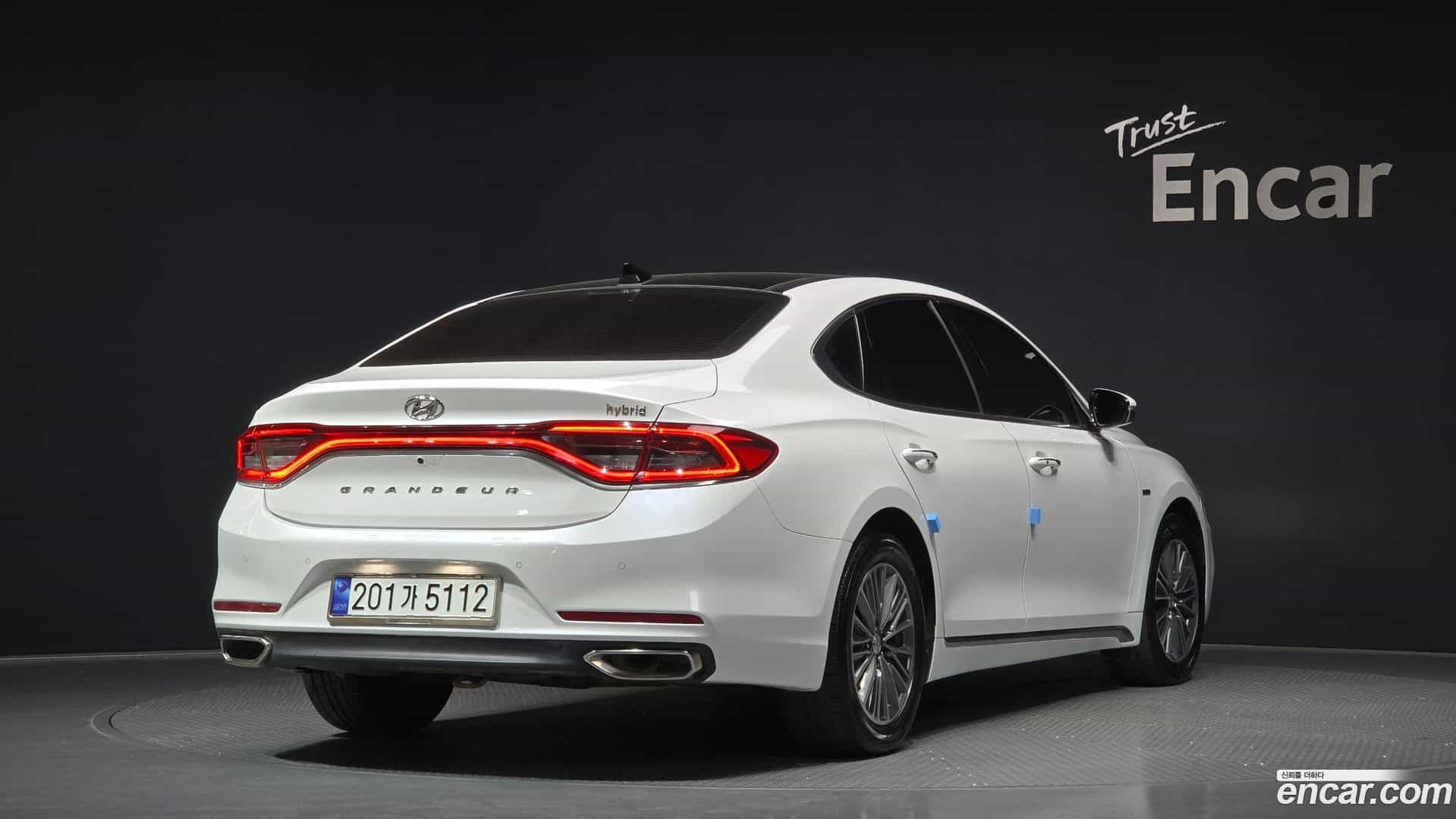 Grandeur Hyundai 2018.9-OUTER-002