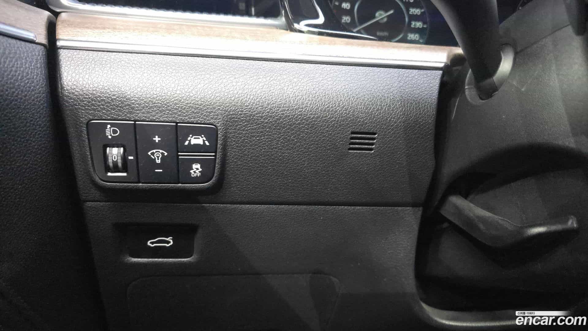 K5 Kia 2020.1-OPTION-022