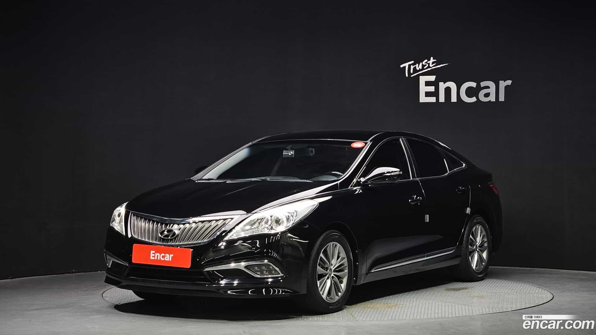 Grandeur Hyundai 2015.8-OUTER-001