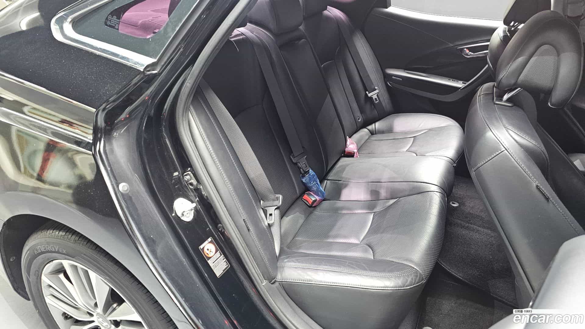 Grandeur Hyundai 2015.8-OPTION-016