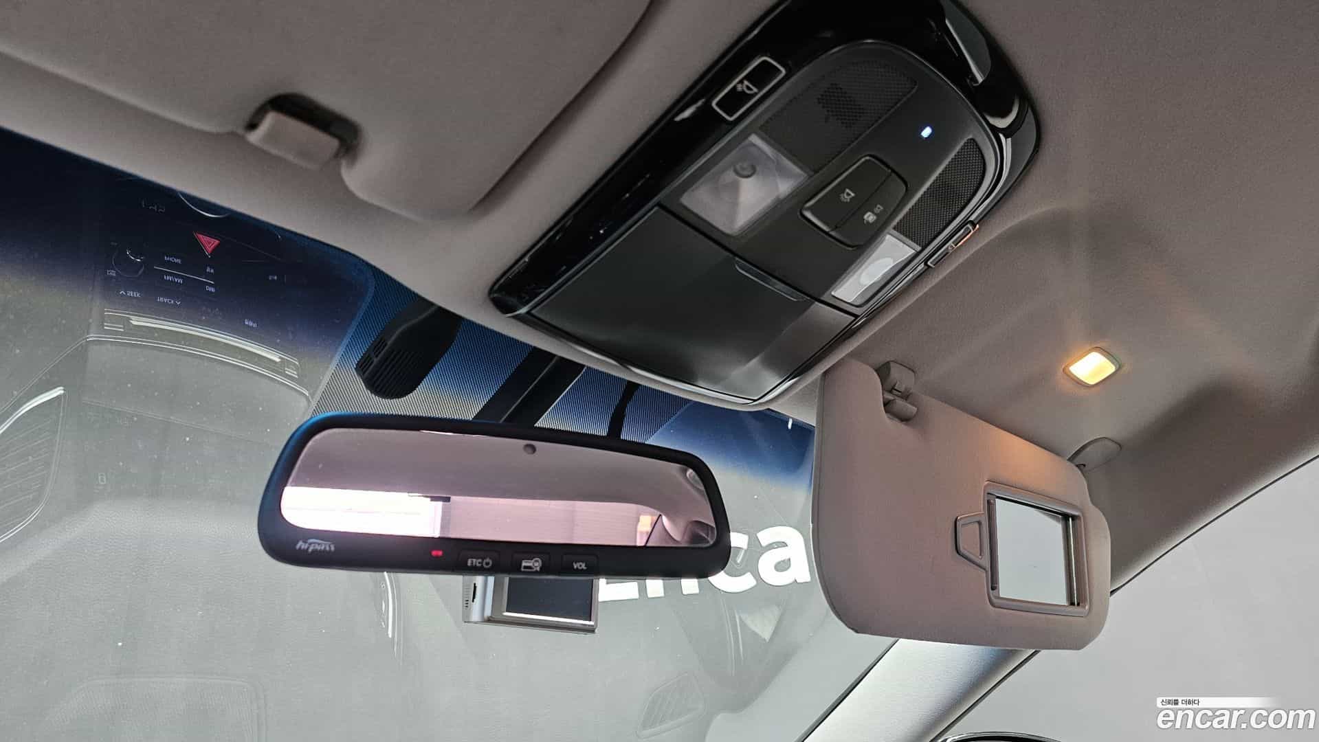 Grandeur Hyundai 2015.8-OPTION-024