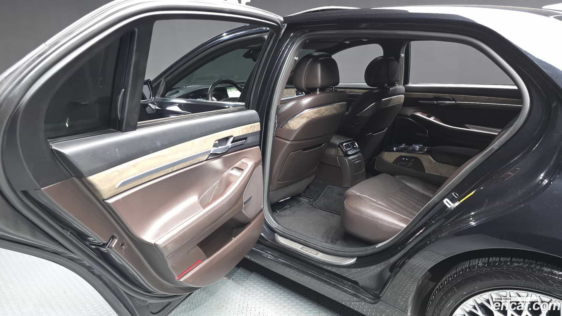 G90 Genesis 2020.3-INNER-010
