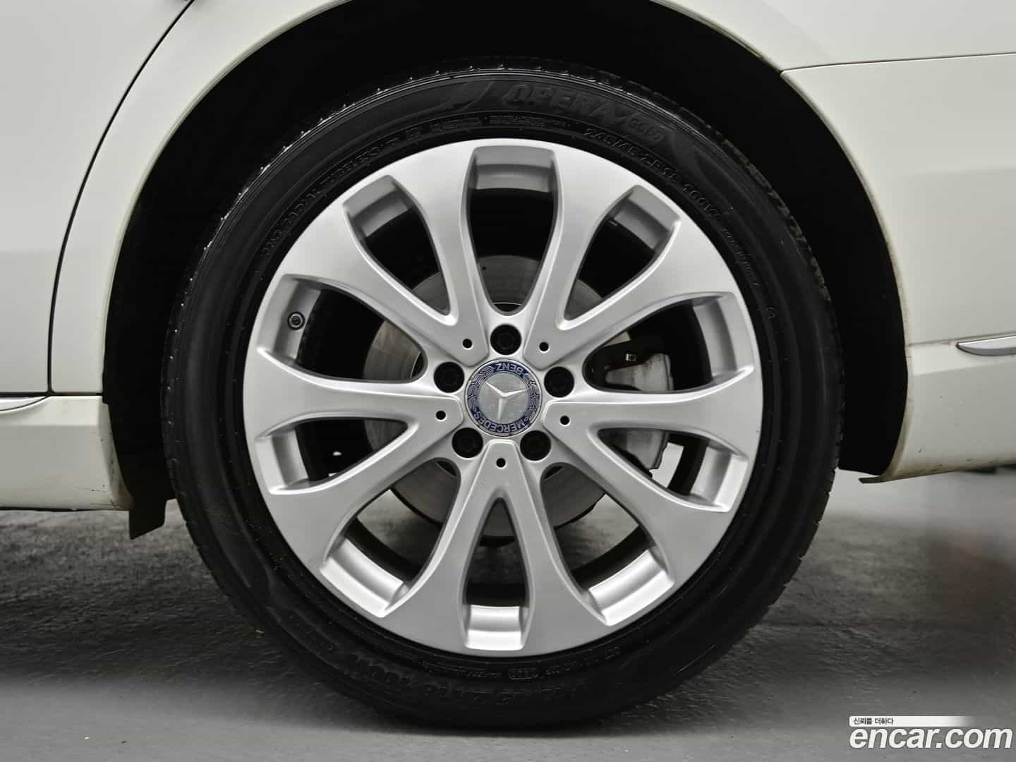 E-Class Mercedes-Benz 2016.7-OUTER-005