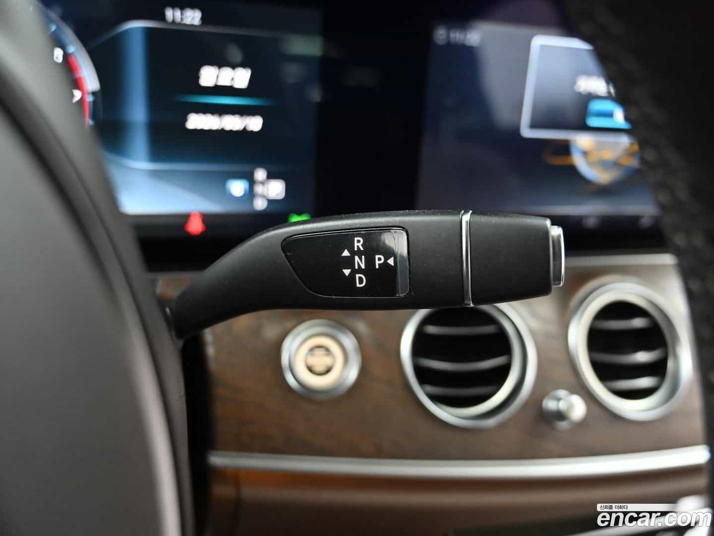 E-Class Mercedes-Benz 2016.7-INNER-009