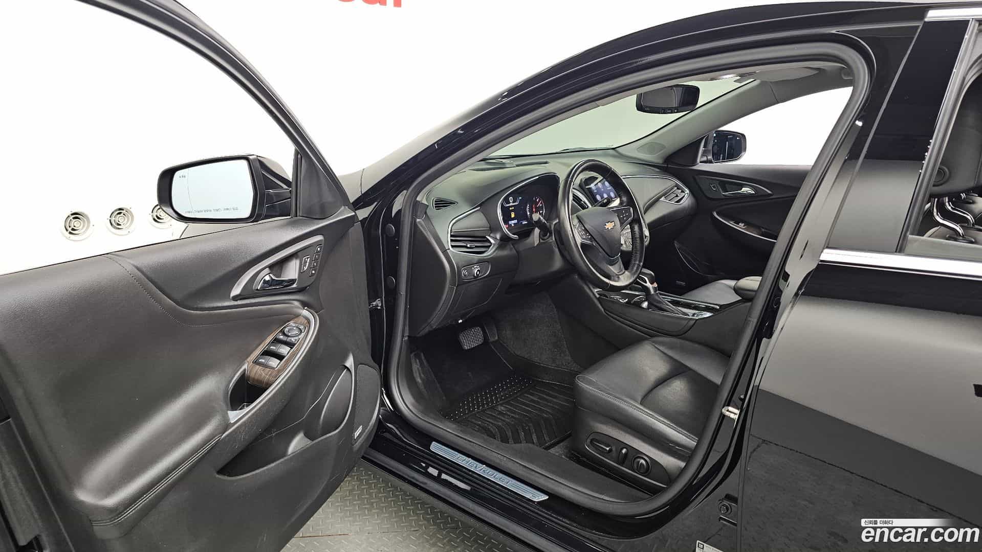 Malibu Chevrolet 2019.11-INNER-010
