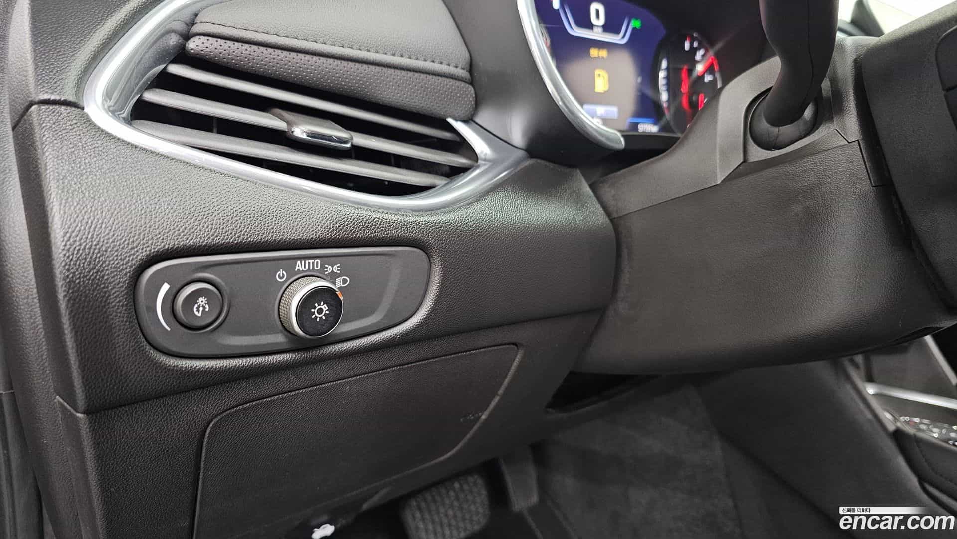 Malibu Chevrolet 2019.11-OPTION-024