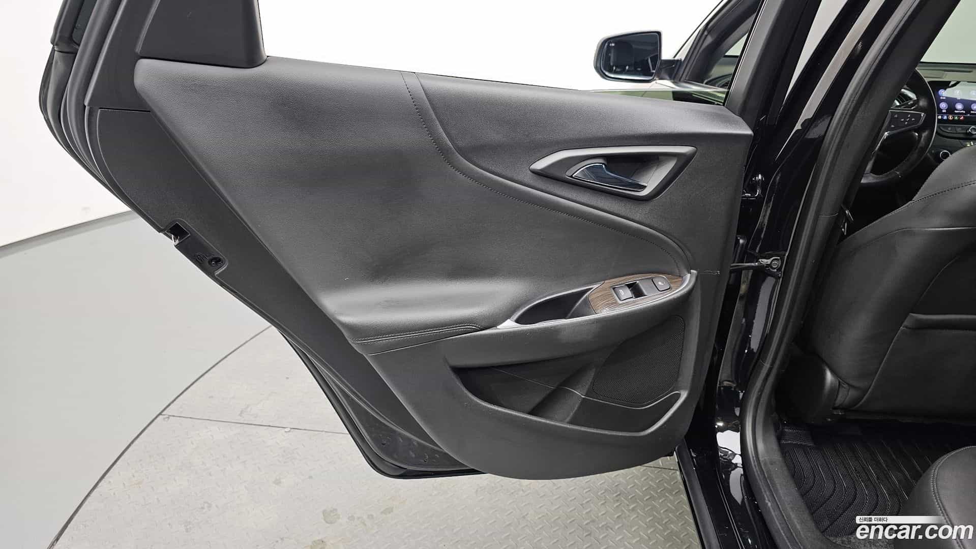 Malibu Chevrolet 2019.11-INNER-035