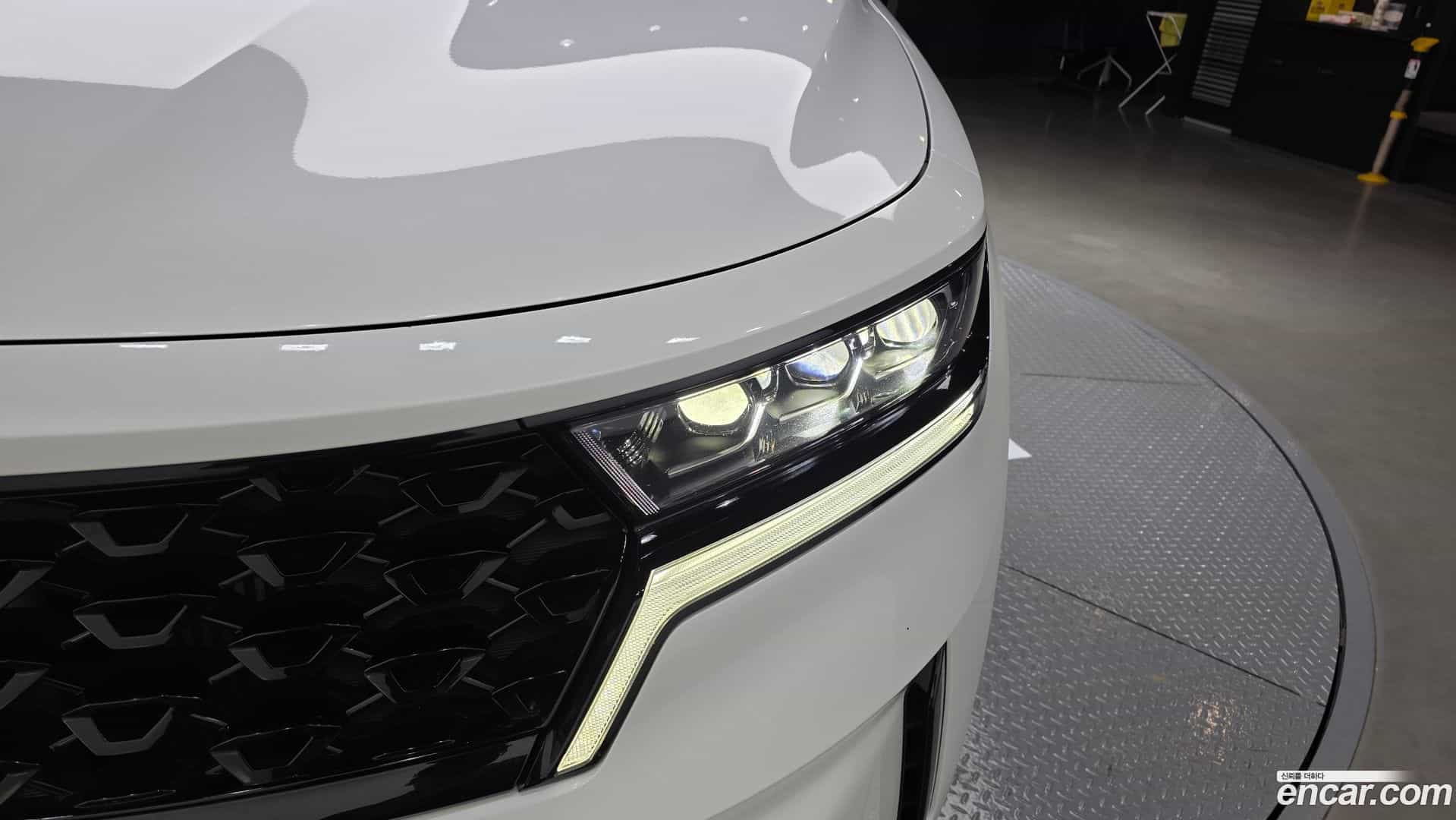 Sorento Kia 2022.6-OUTER-032