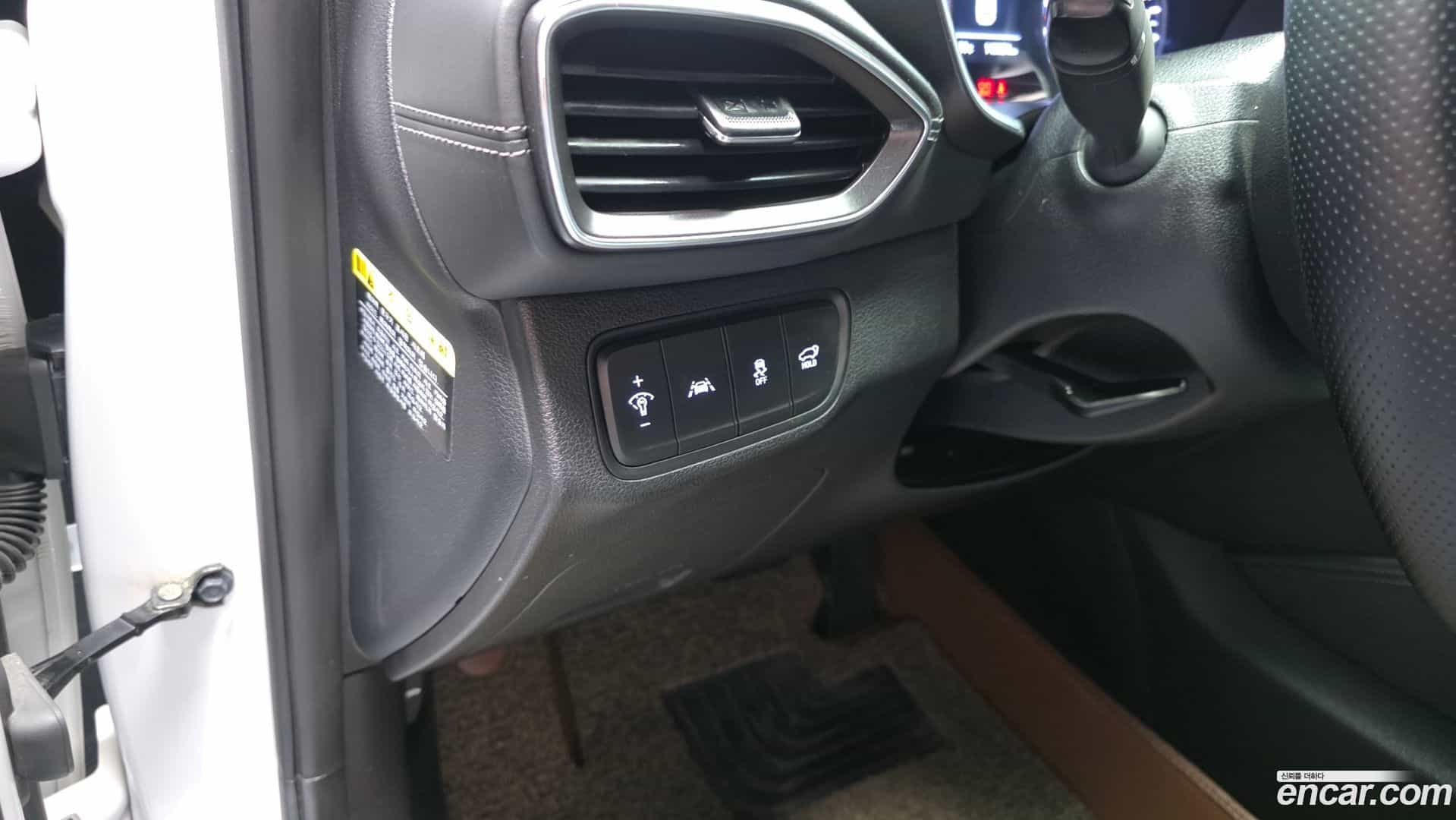 Santafe Hyundai 2018.2-OPTION-019