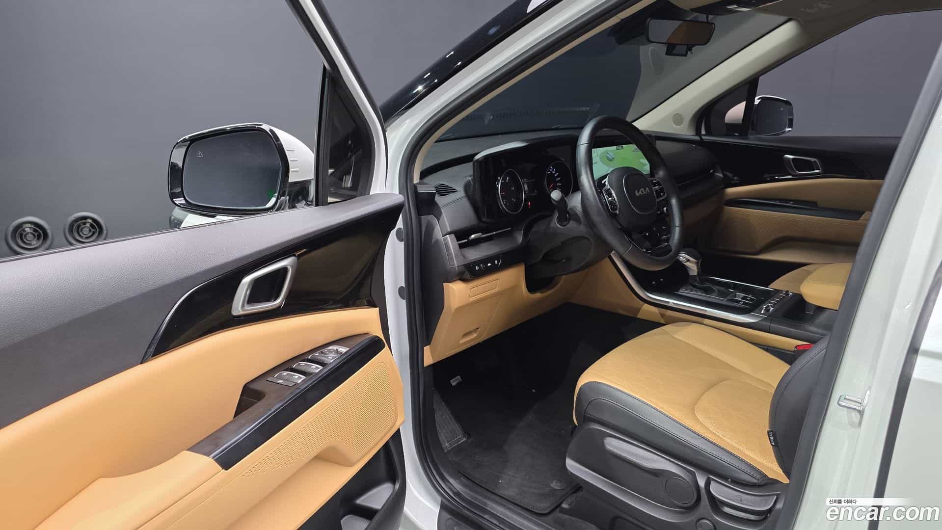 Canival Kia 2023.0-INNER-010