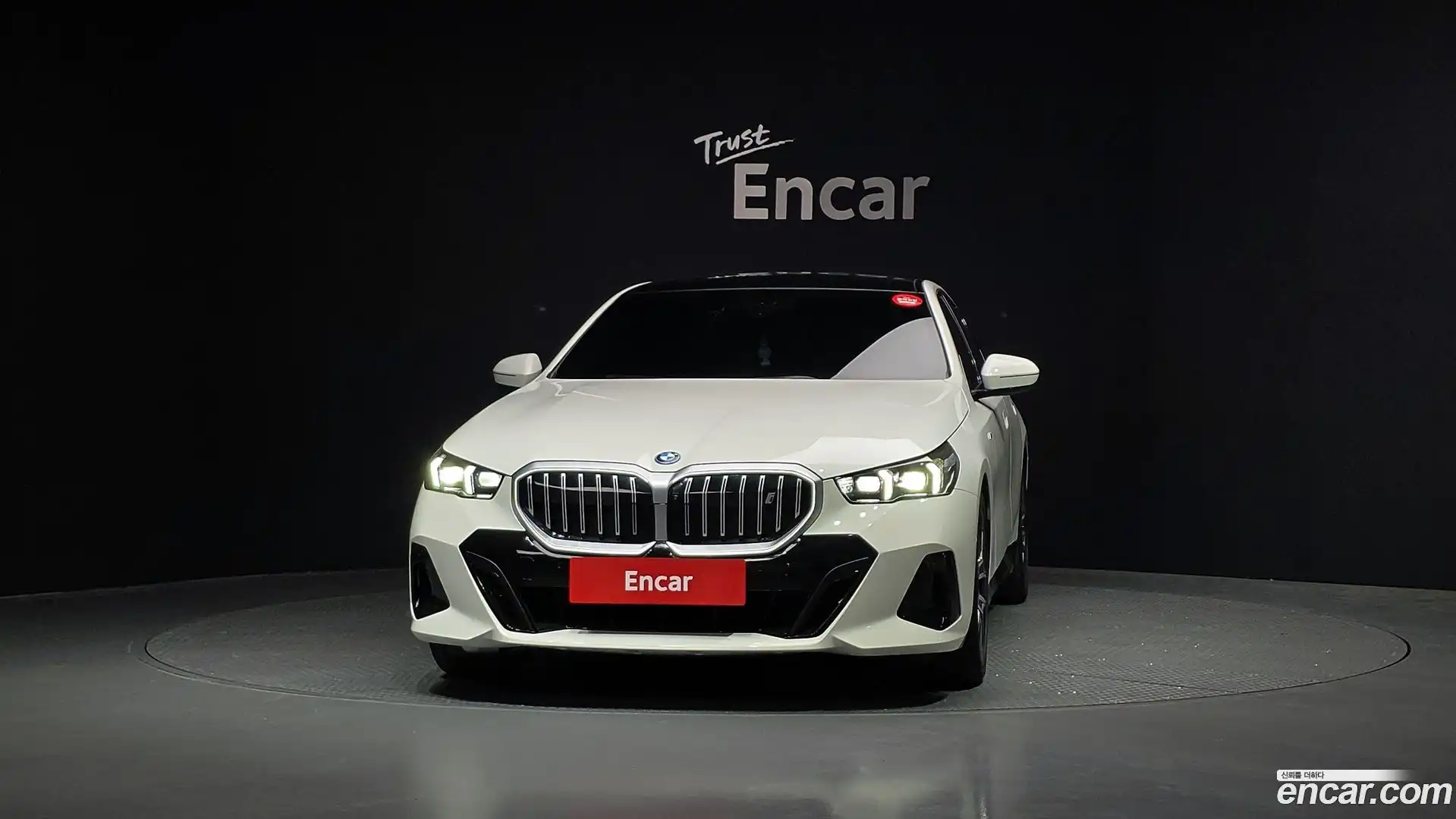 i5 BMW 2024.0-OUTER-003