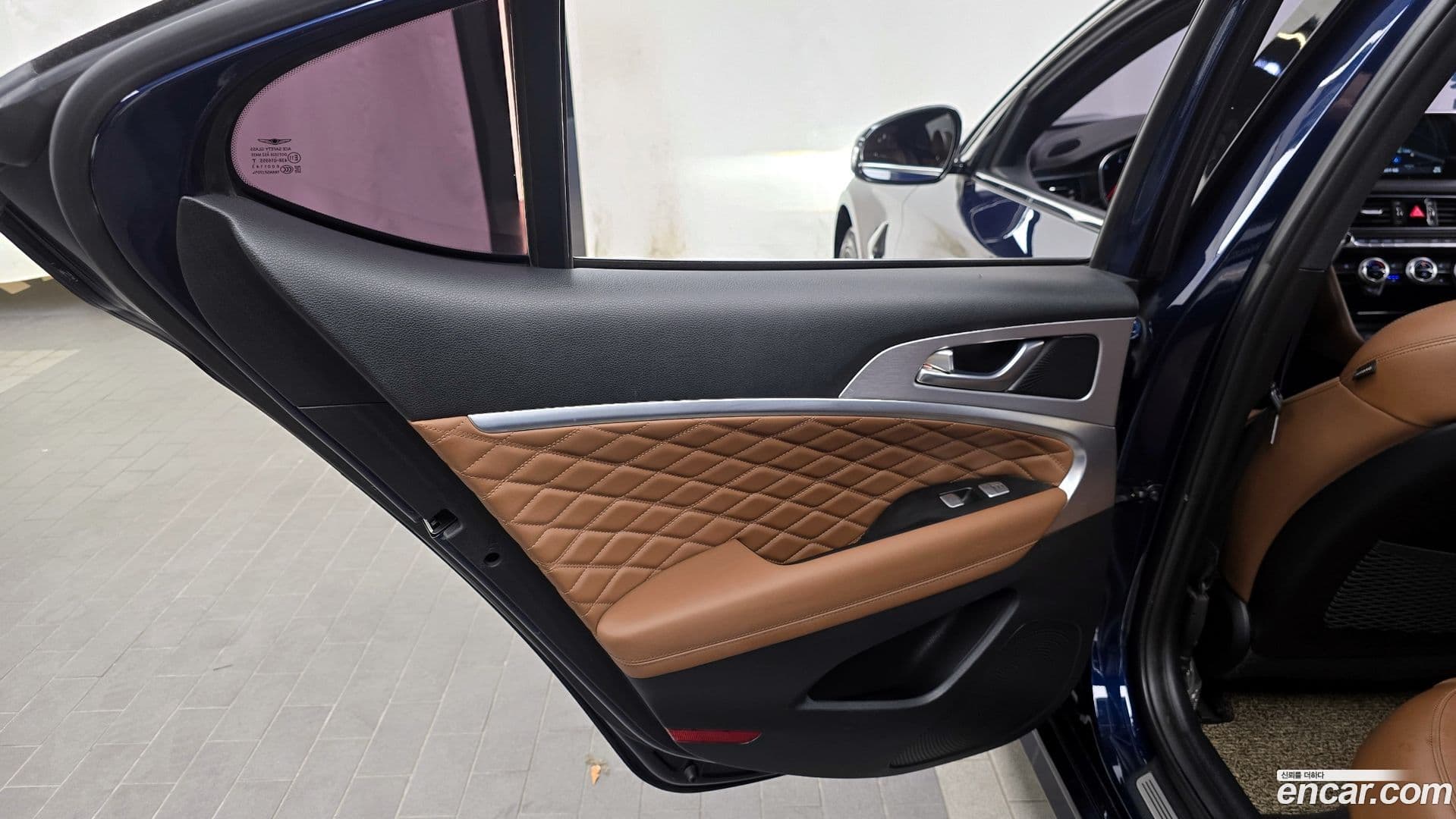 Main__Slider__Photo:G70 Genesis 2018.7-24