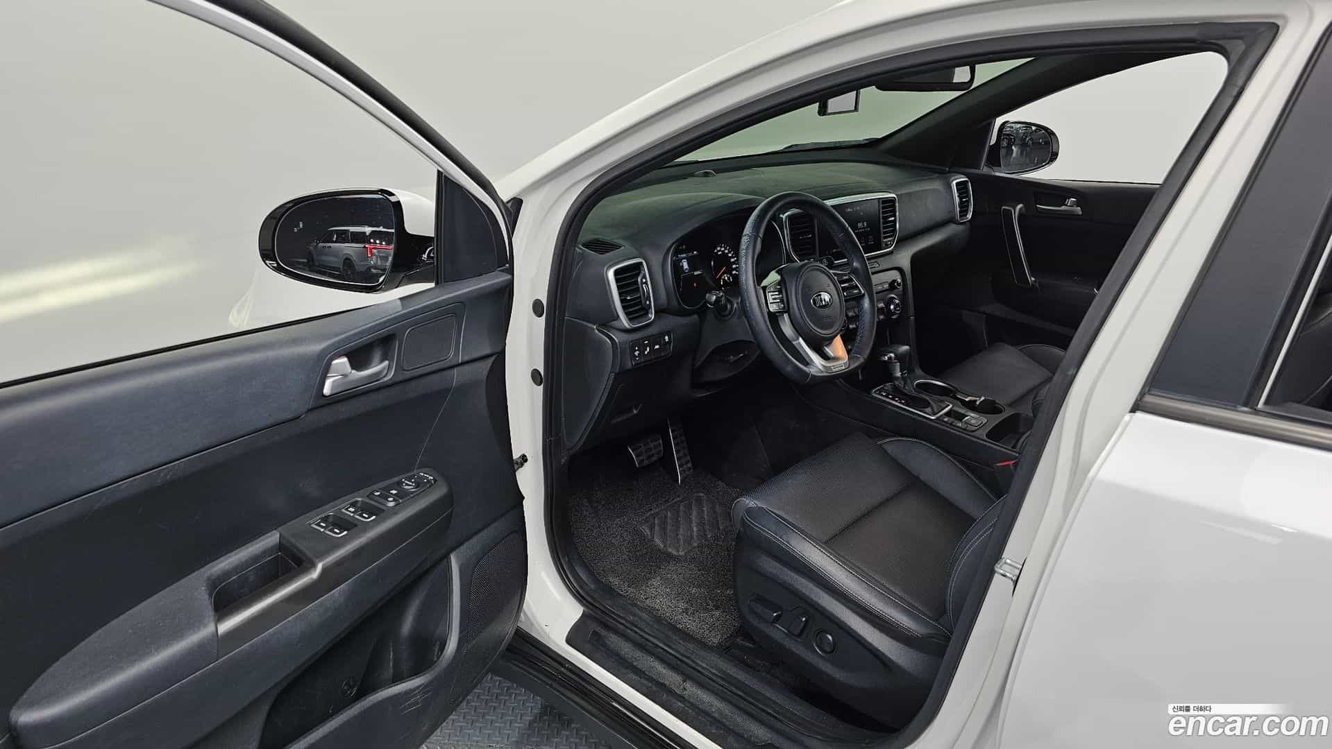 Sportage Kia 2021.2-INNER-010