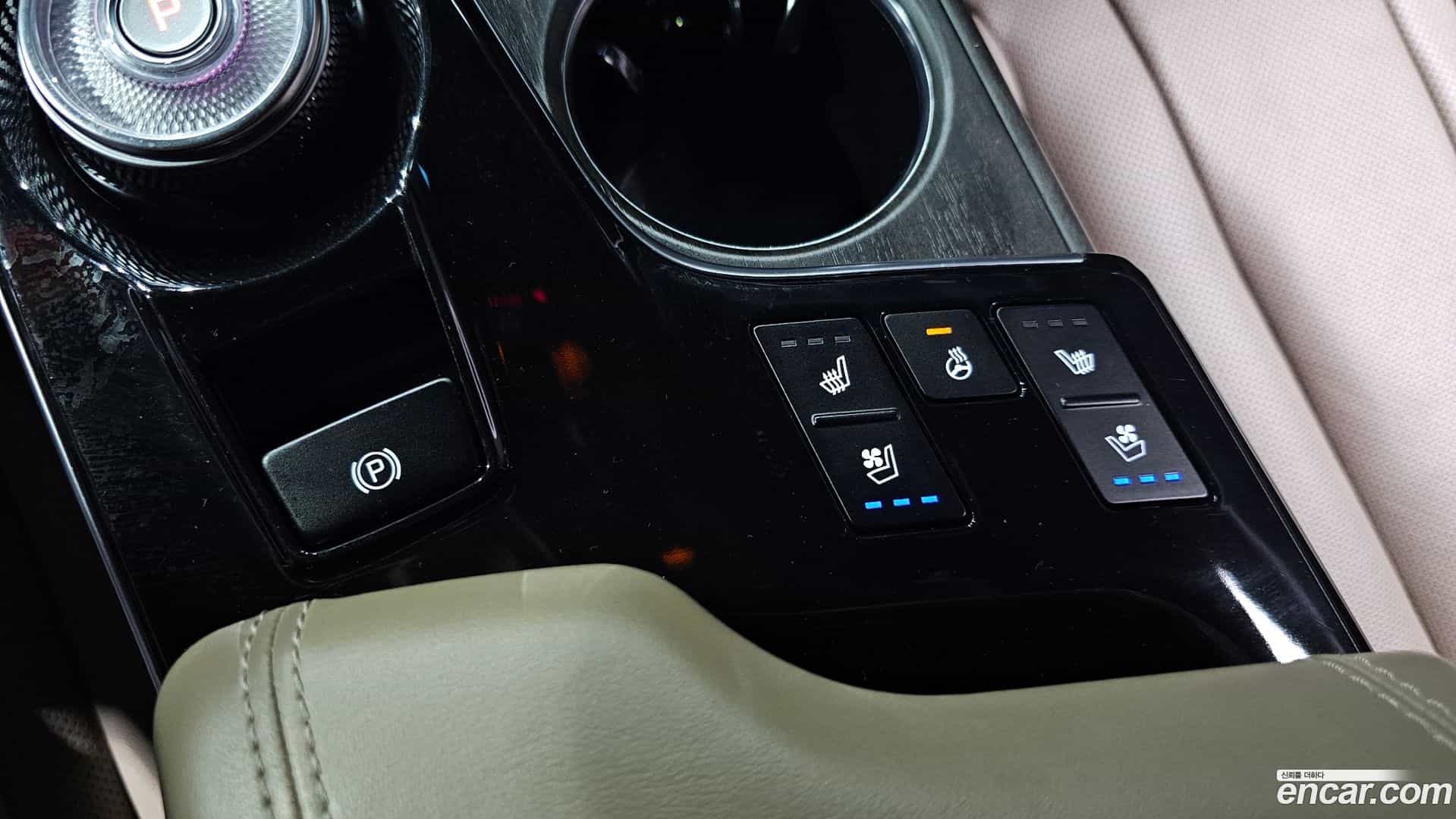 K8 Kia 2021.5-OPTION-024