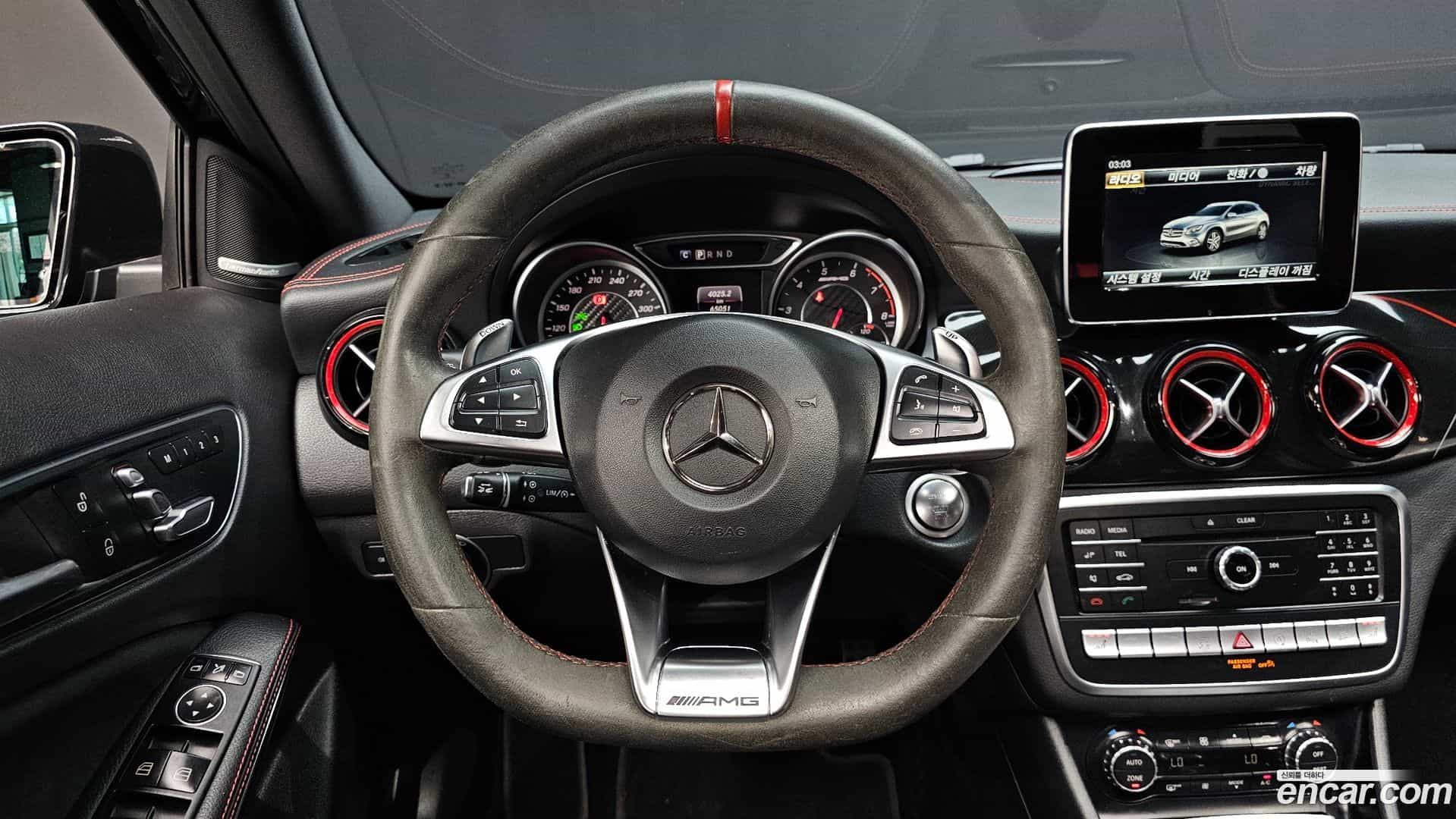GLA-Class Mercedes-Benz 2019.6-OPTION-017
