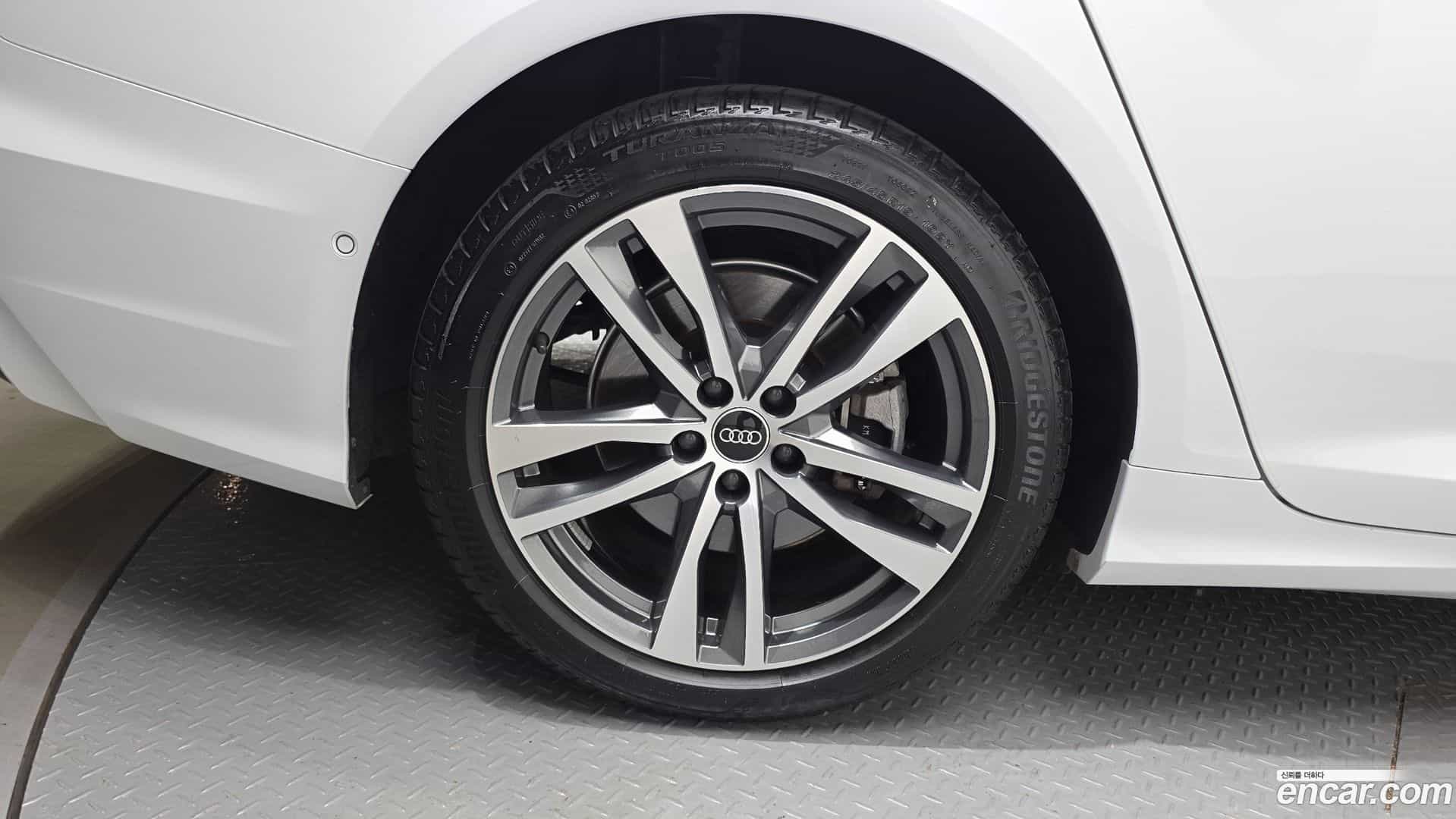 A6 Audi 2023.1-OUTER-005
