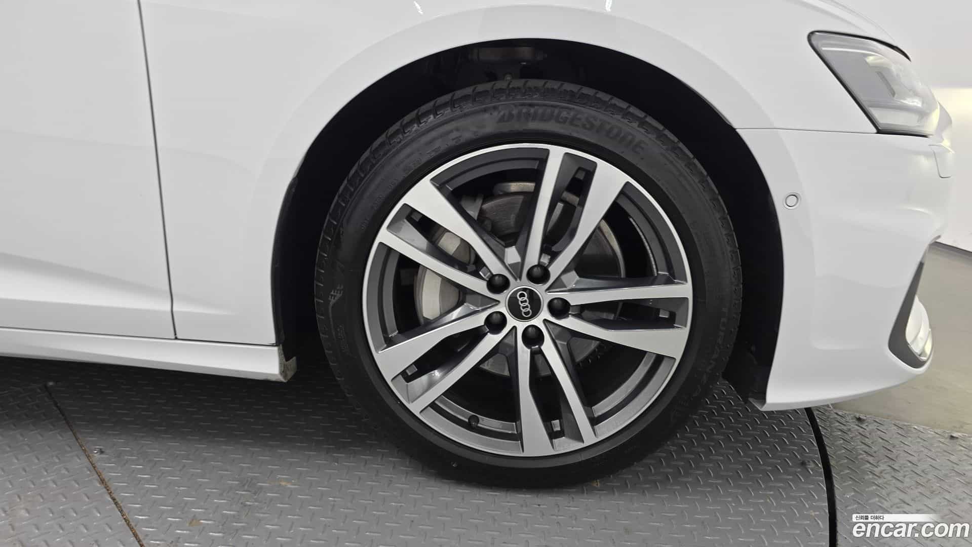 A6 Audi 2023.1-OUTER-031