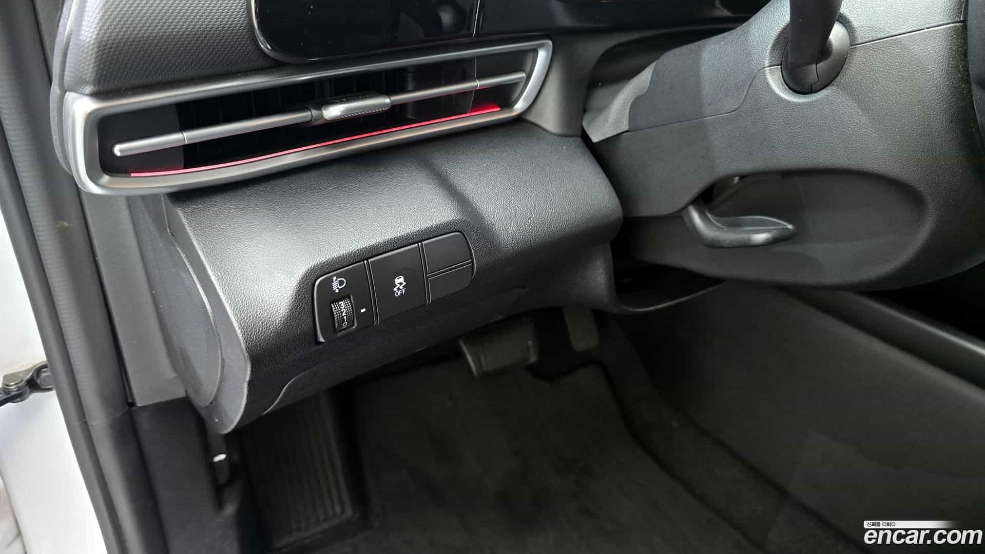 AVANTE Hyundai 2024.2-OPTION-018