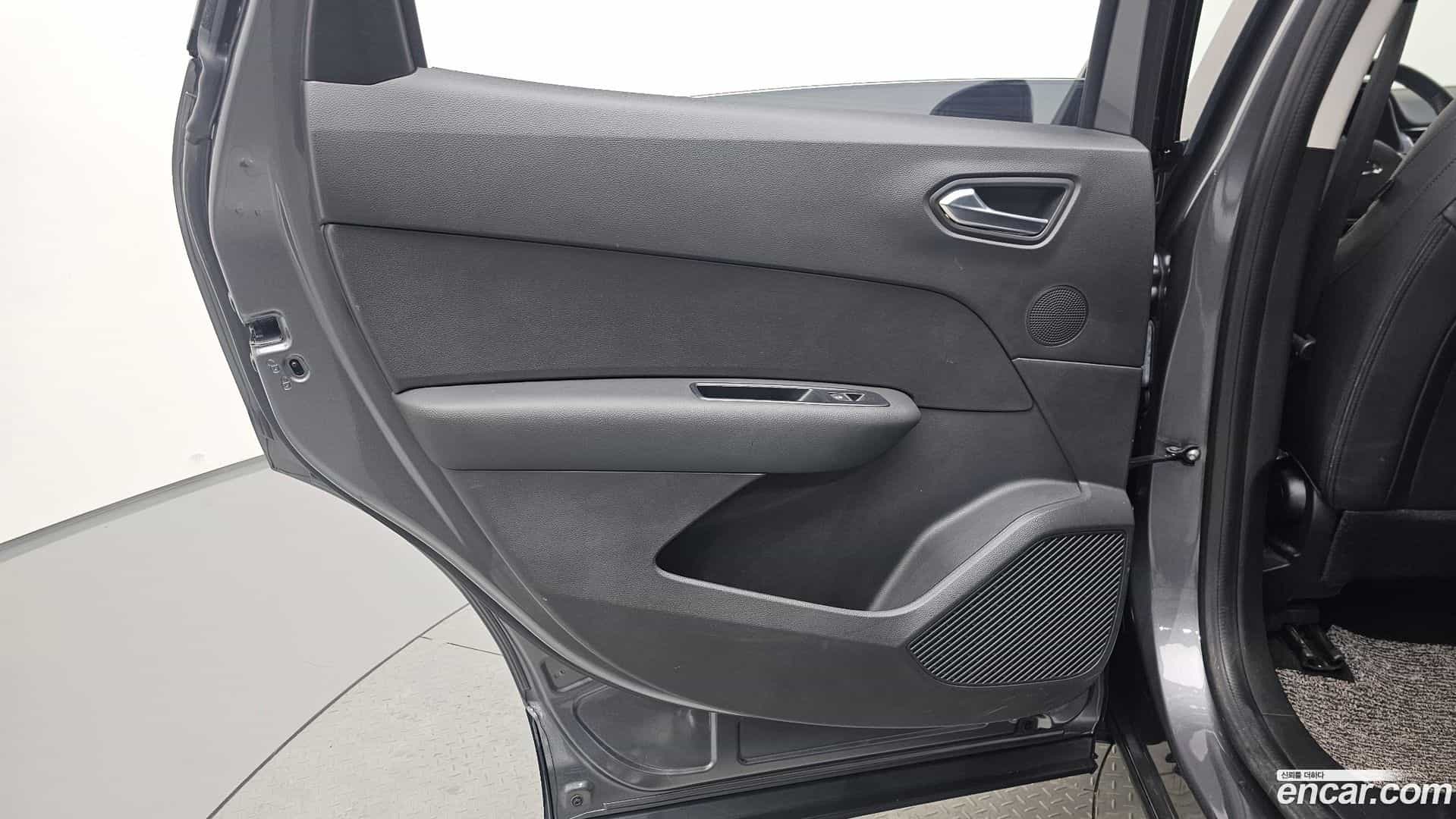 XM3 Renault Korea 2020.6-INNER-035