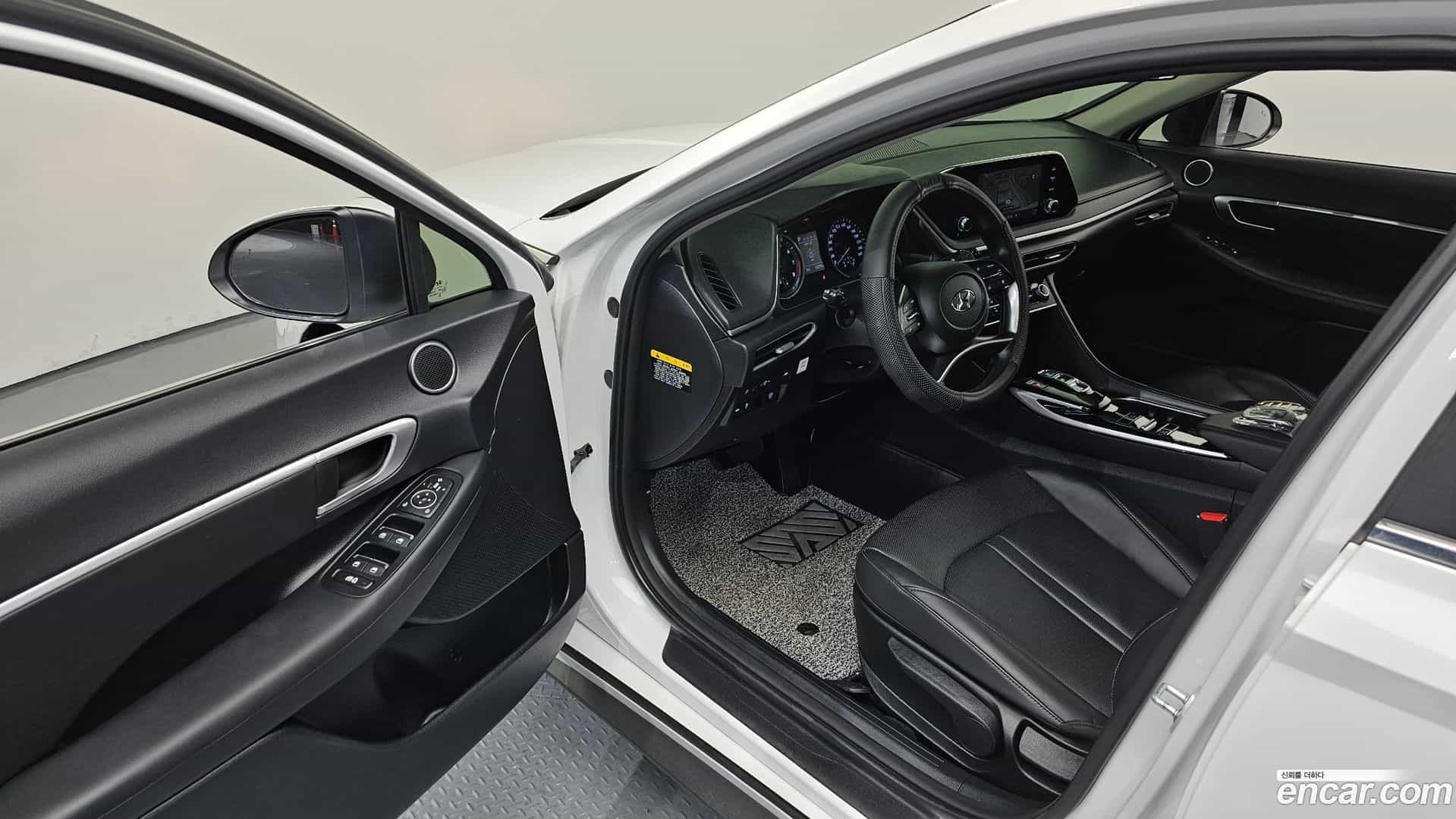 Sonata Hyundai 2019.6-INNER-010