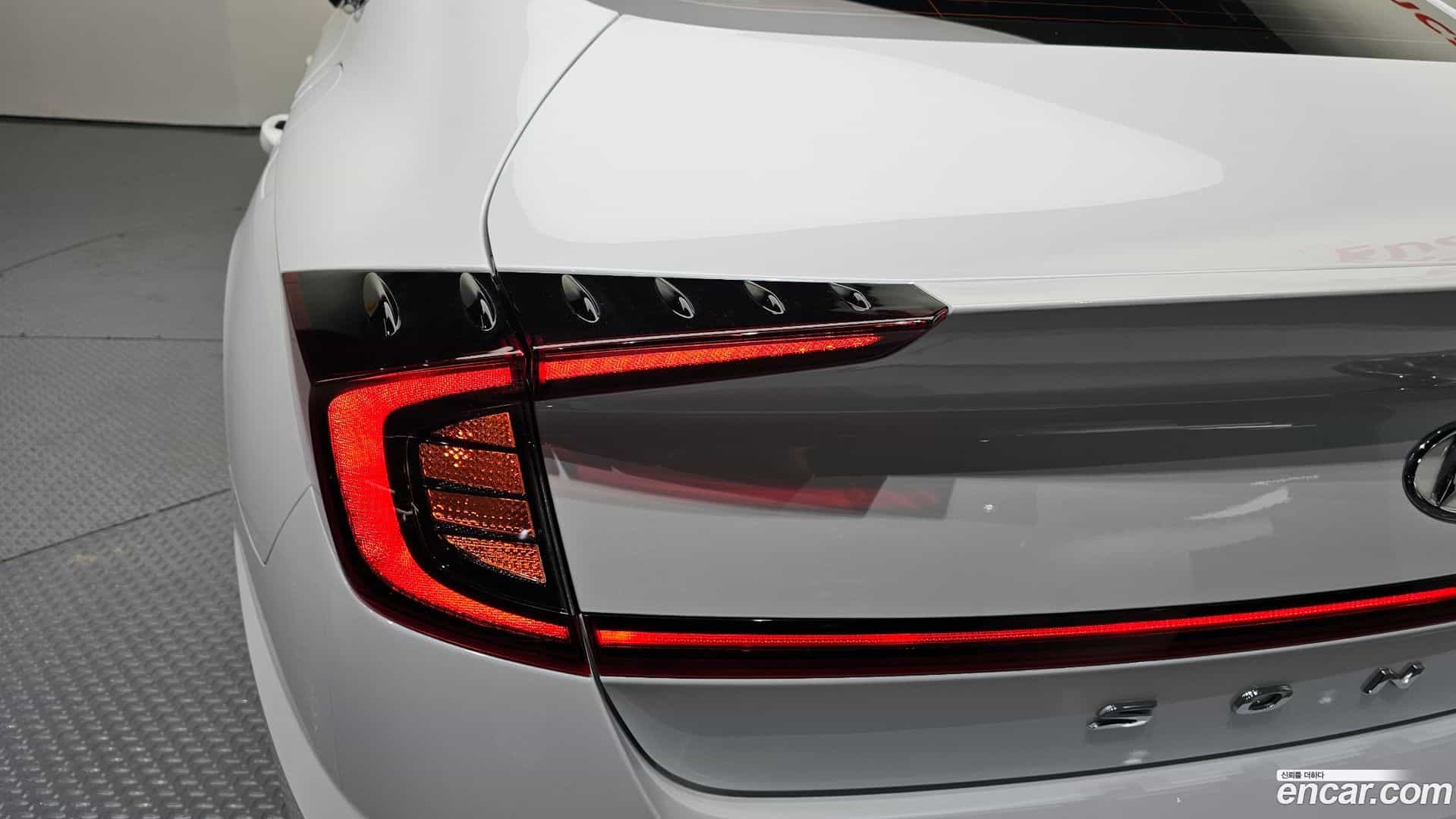 Sonata Hyundai 2019.6-OUTER-033