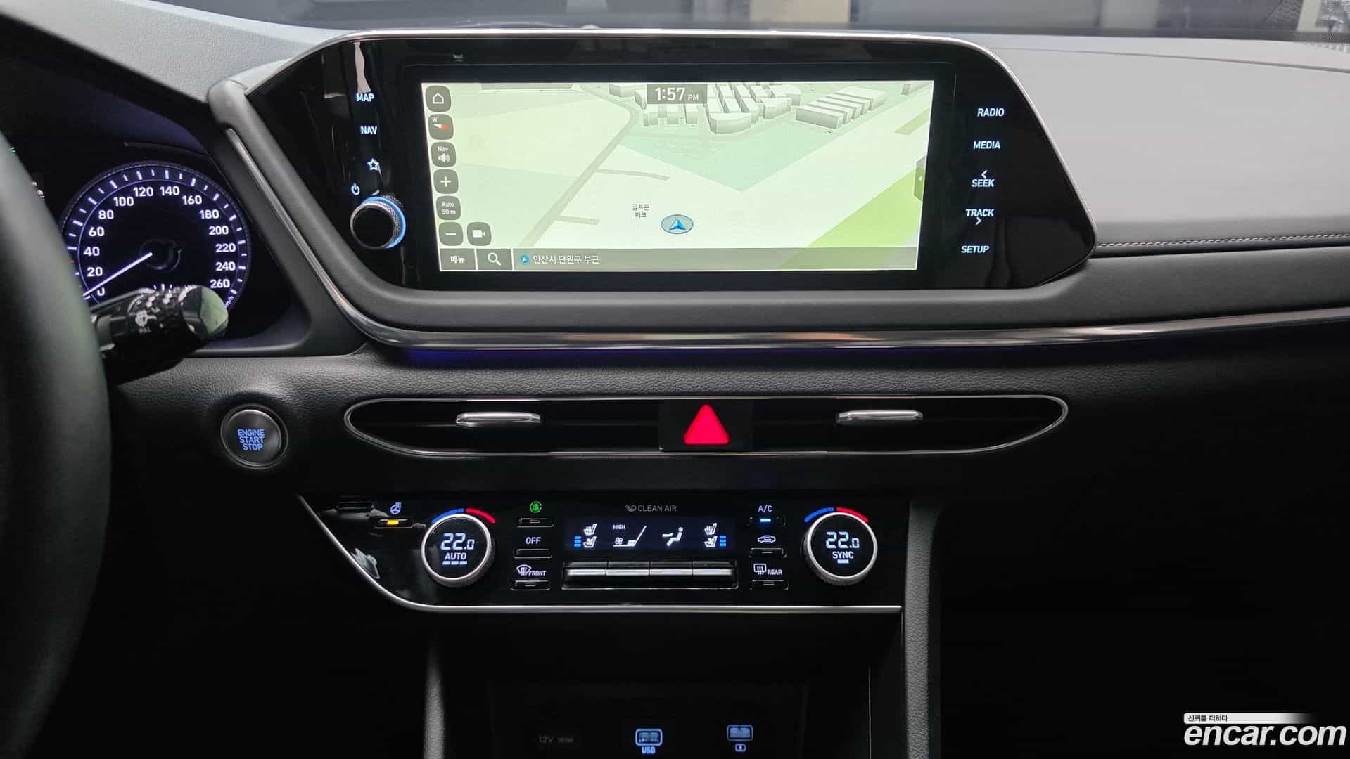 Sonata Hyundai 2022.4-OPTION-023