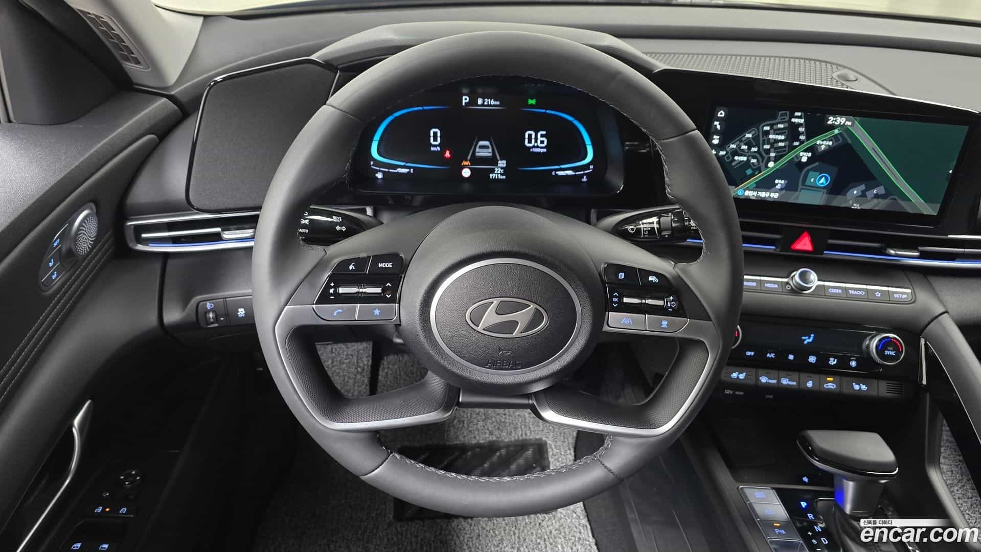AVANTE Hyundai 2025.4-OPTION-016