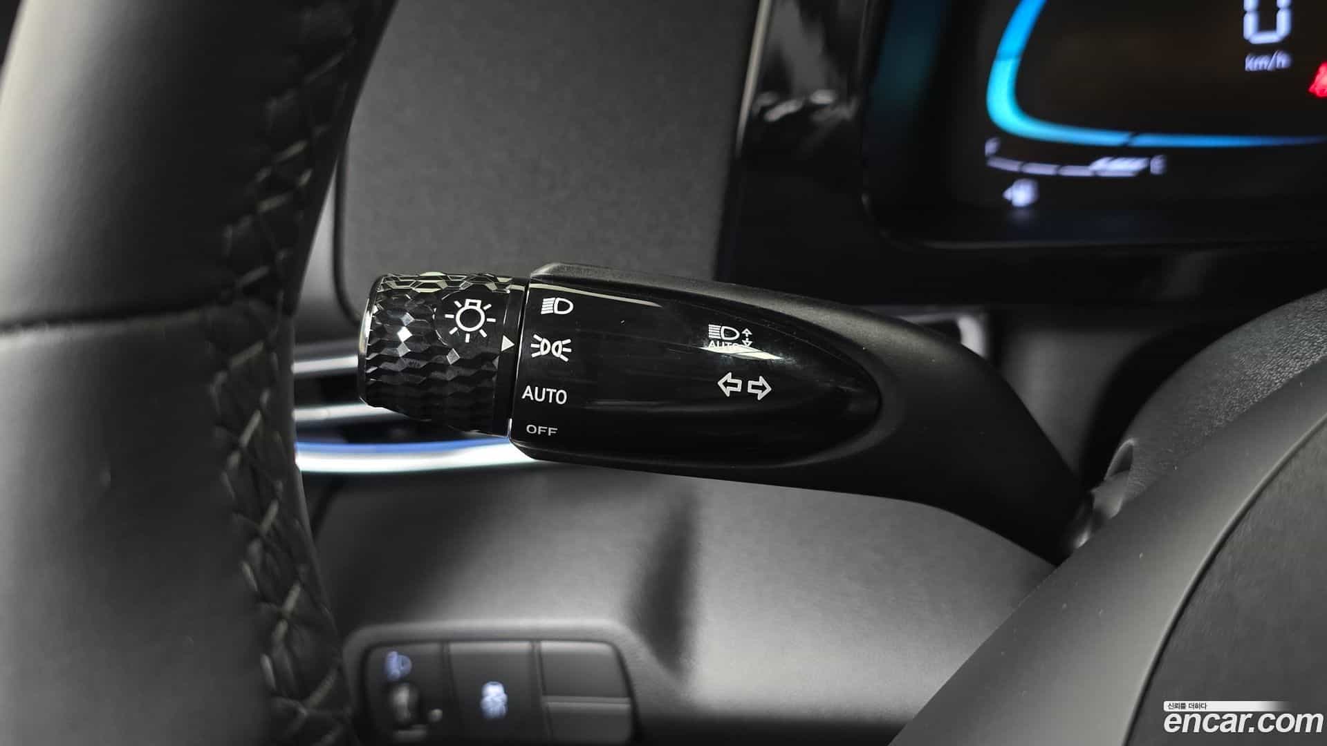 AVANTE Hyundai 2025.4-OPTION-041