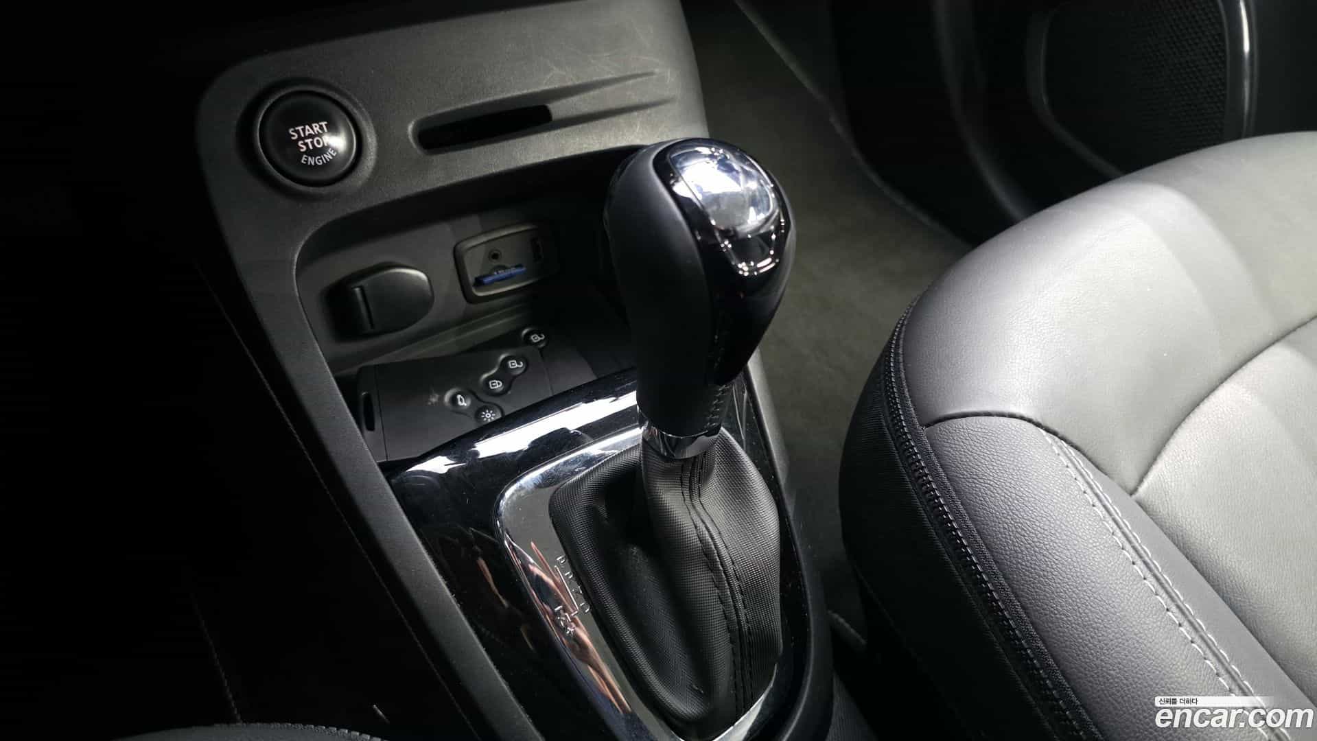 QM3 Renault Korea 2015.3-INNER-009