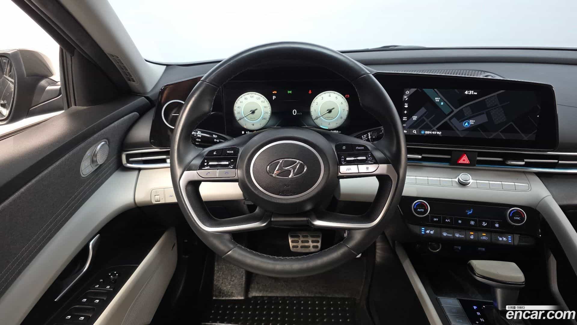 AVANTE Hyundai 2021.2-OPTION-017