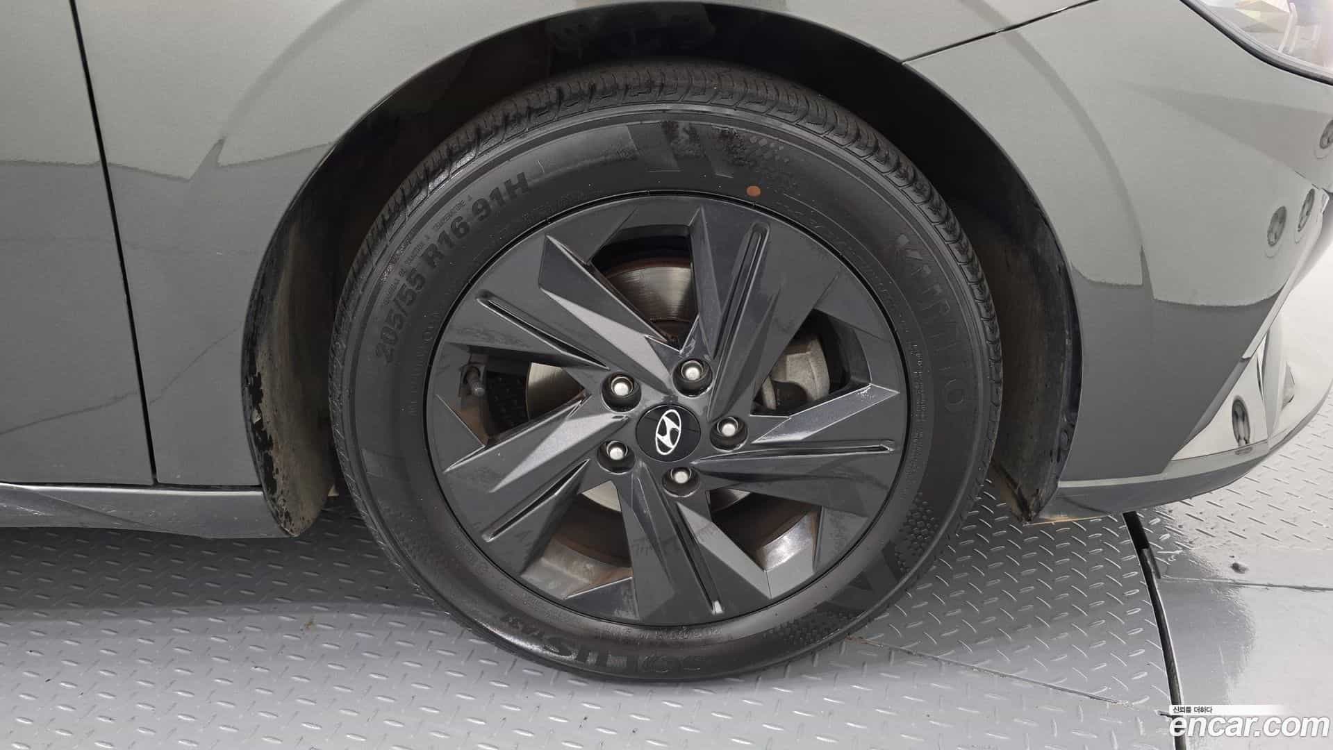 AVANTE Hyundai 2021.2-OUTER-031