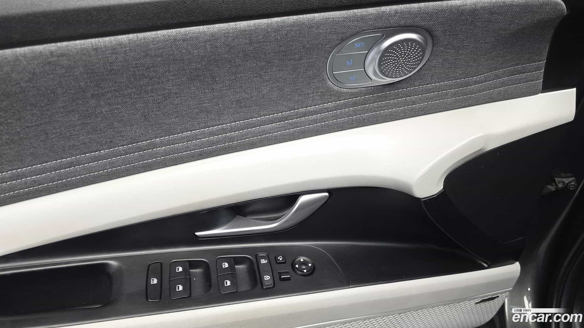 AVANTE Hyundai 2021.2-OPTION-042