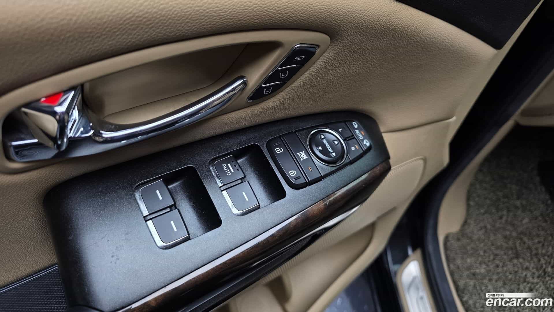 Canival Kia 2019.9-OPTION-041