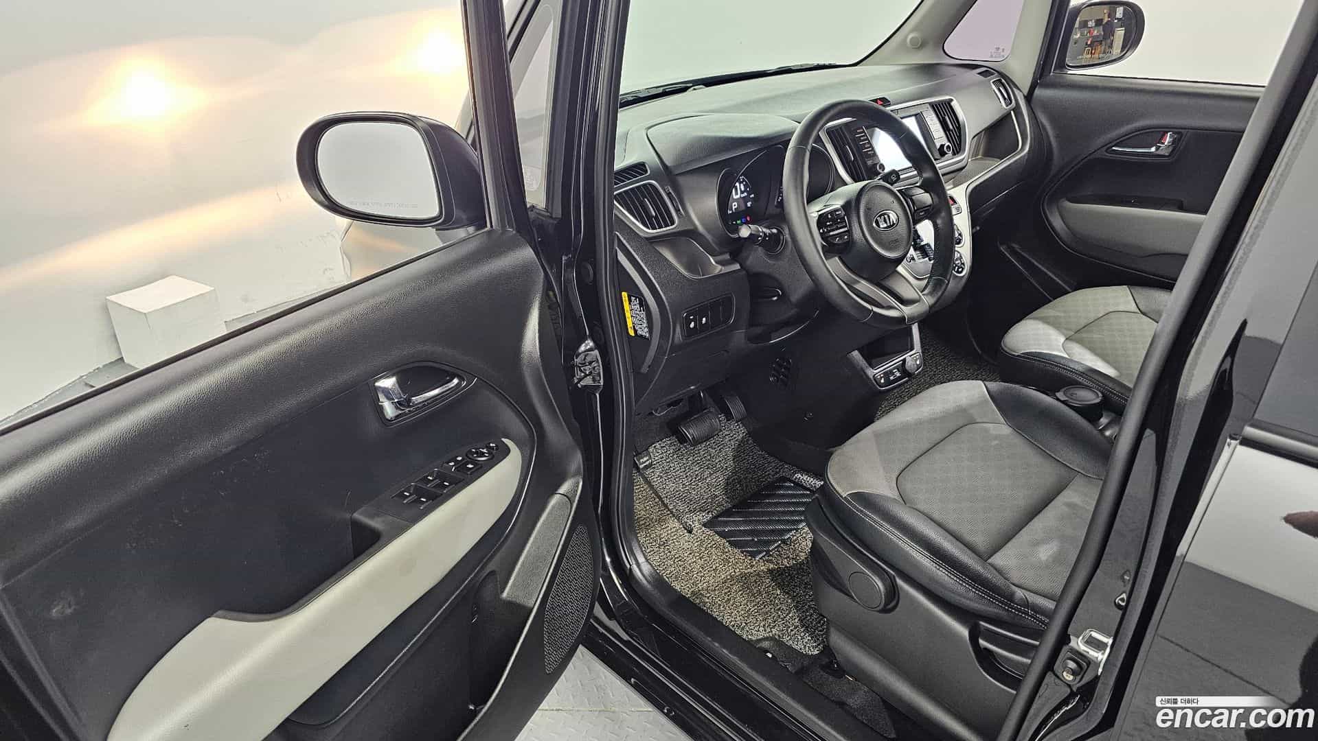 RAY Kia 2018.1-INNER-010