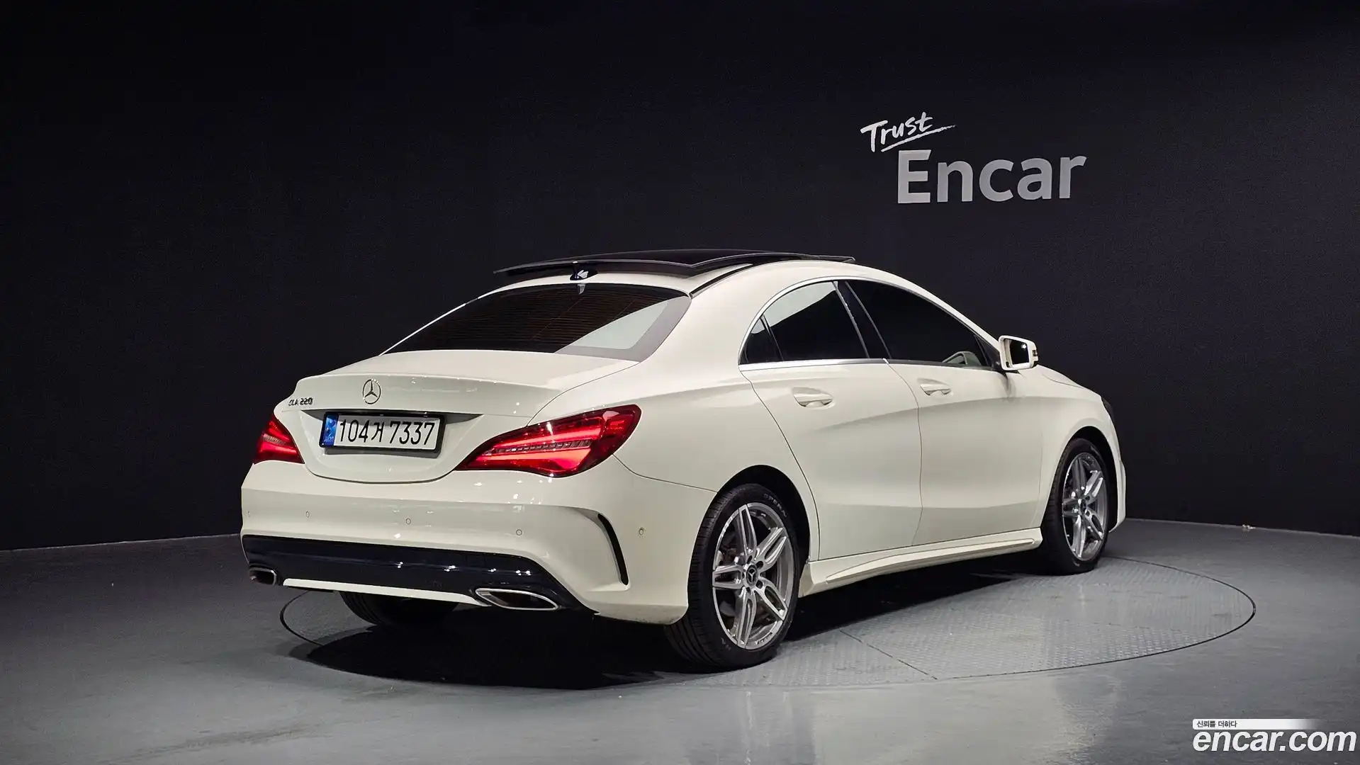 CLA-Class Mercedes-Benz 2018.1-OUTER-002