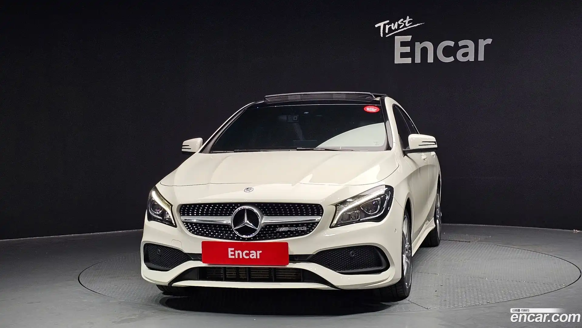 CLA-Class Mercedes-Benz 2018.1-OUTER-003
