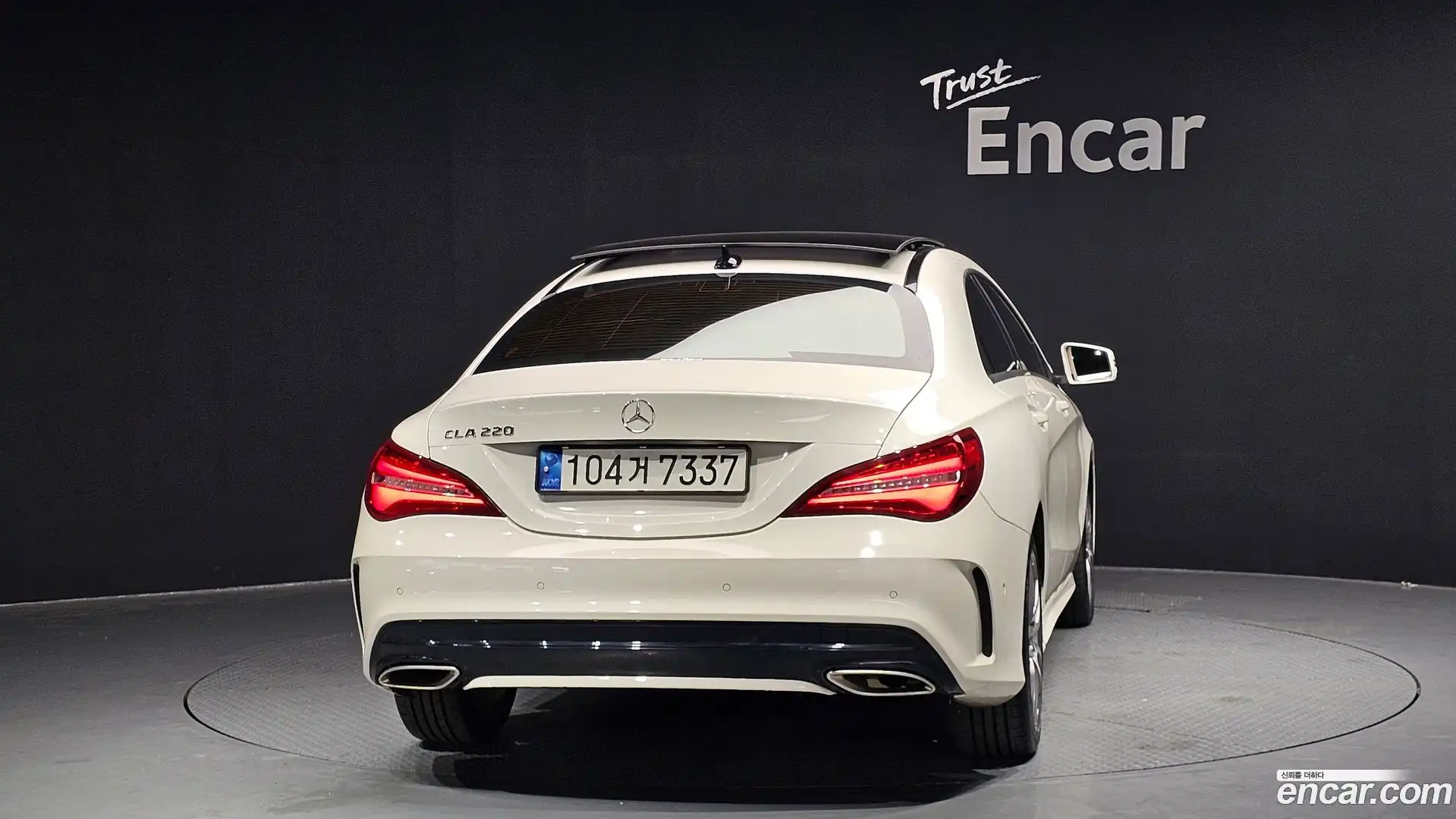 CLA-Class Mercedes-Benz 2018.1-OUTER-004