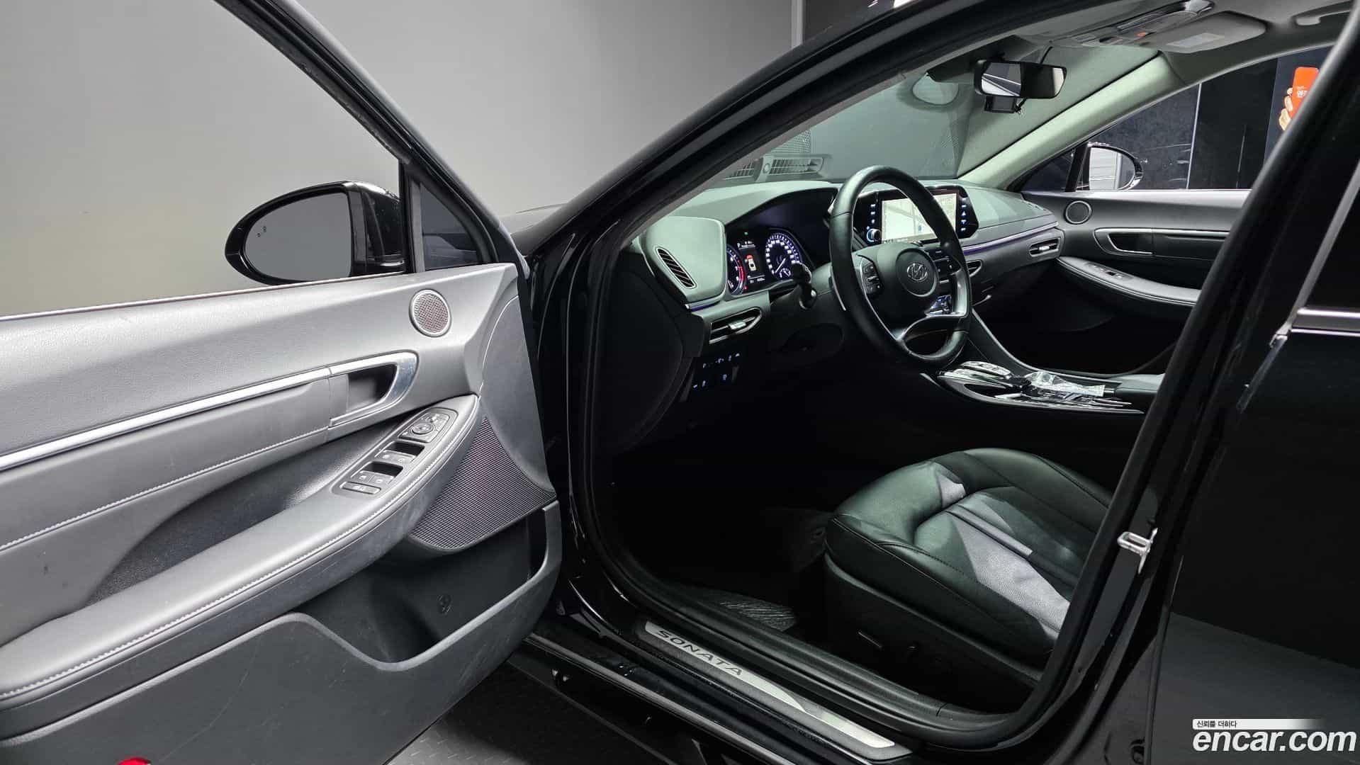 Sonata Hyundai 2022.3-INNER-010