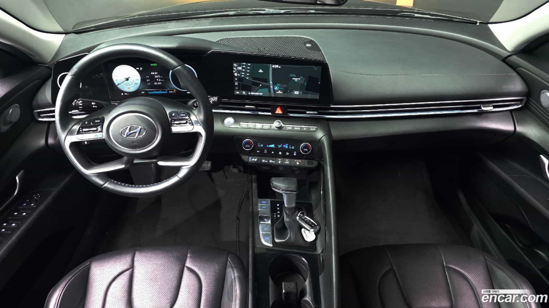 AVANTE Hyundai 2022.0-INNER-007