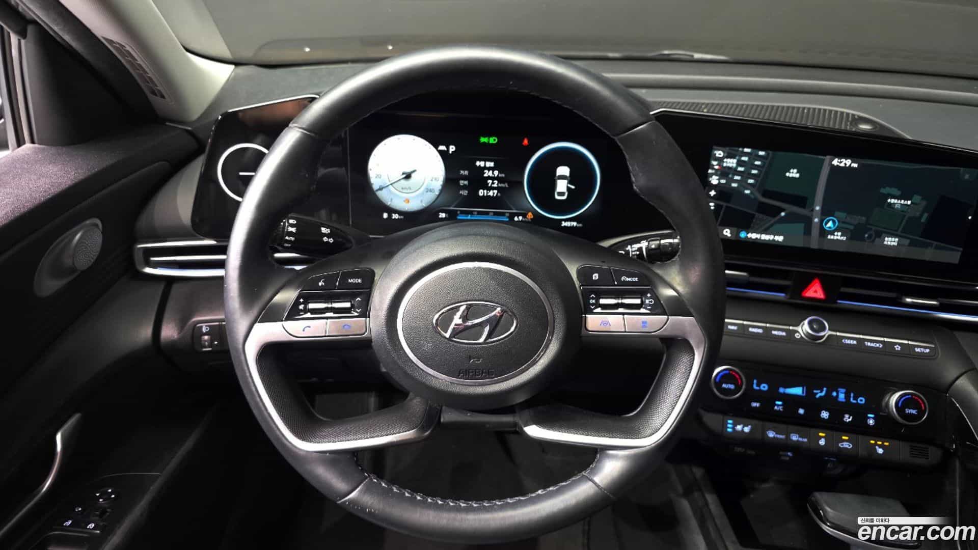 AVANTE Hyundai 2022.0-OPTION-018