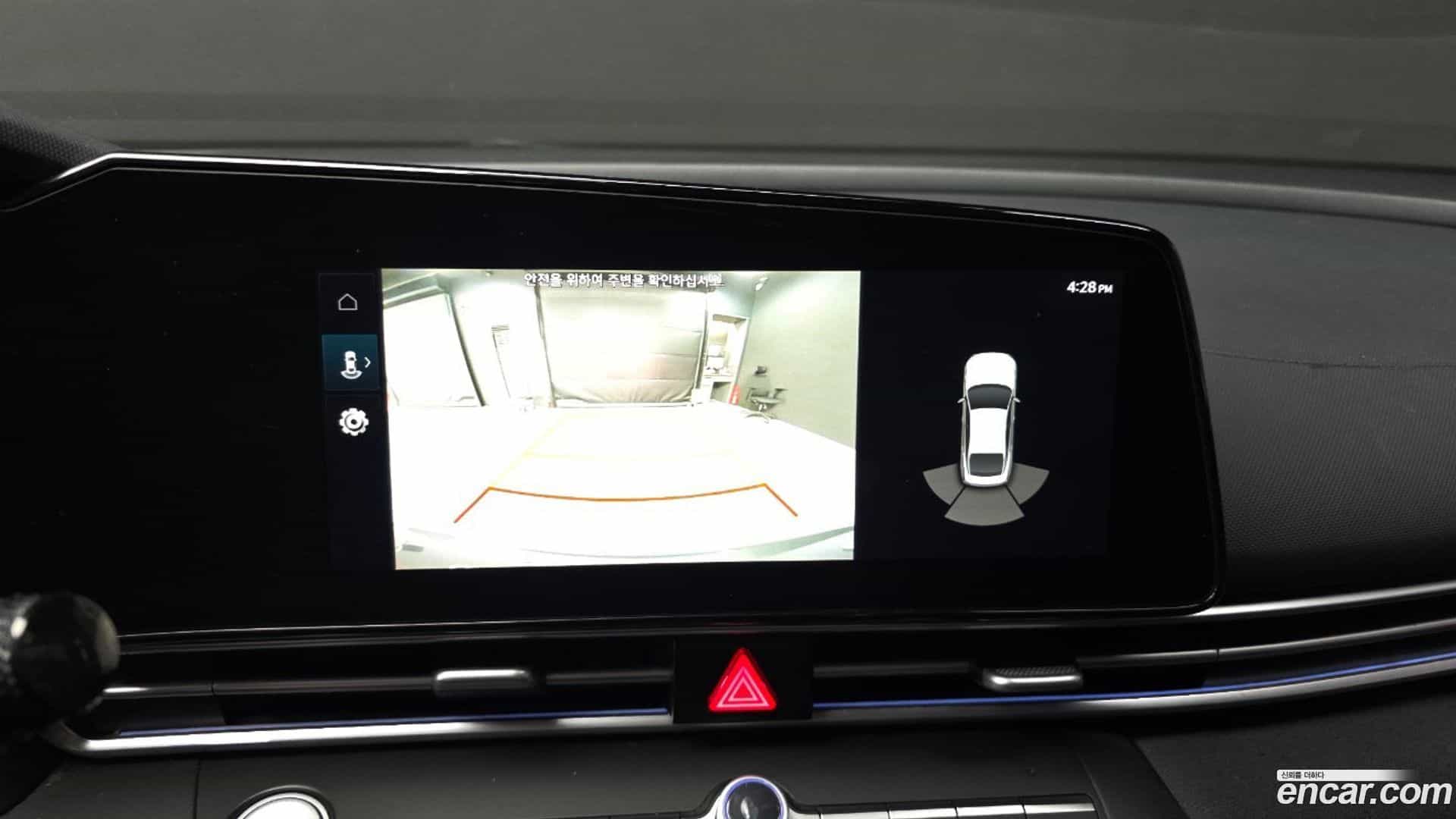 AVANTE Hyundai 2022.0-OPTION-019