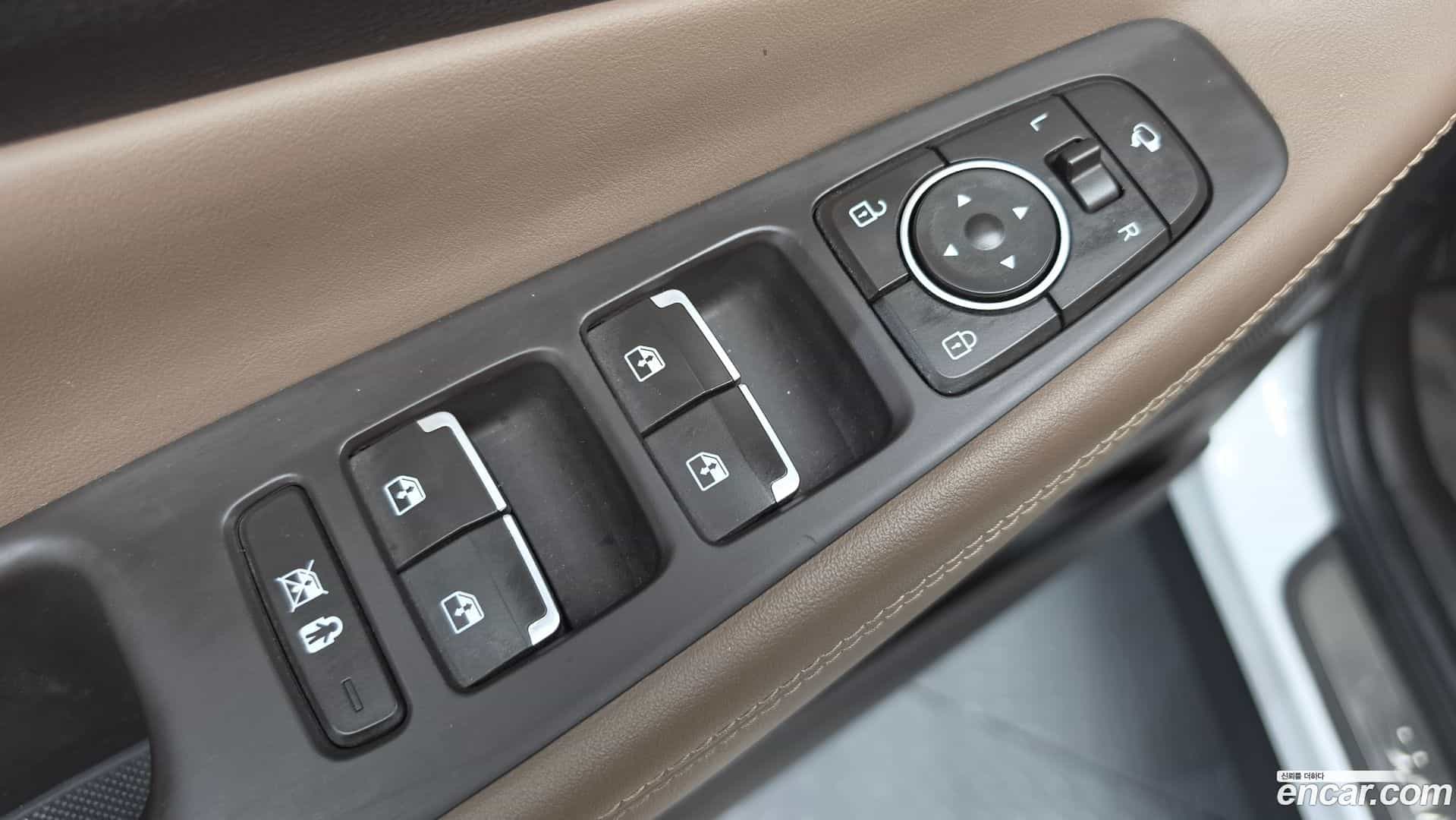 Santafe Hyundai 2019.3-OPTION-040