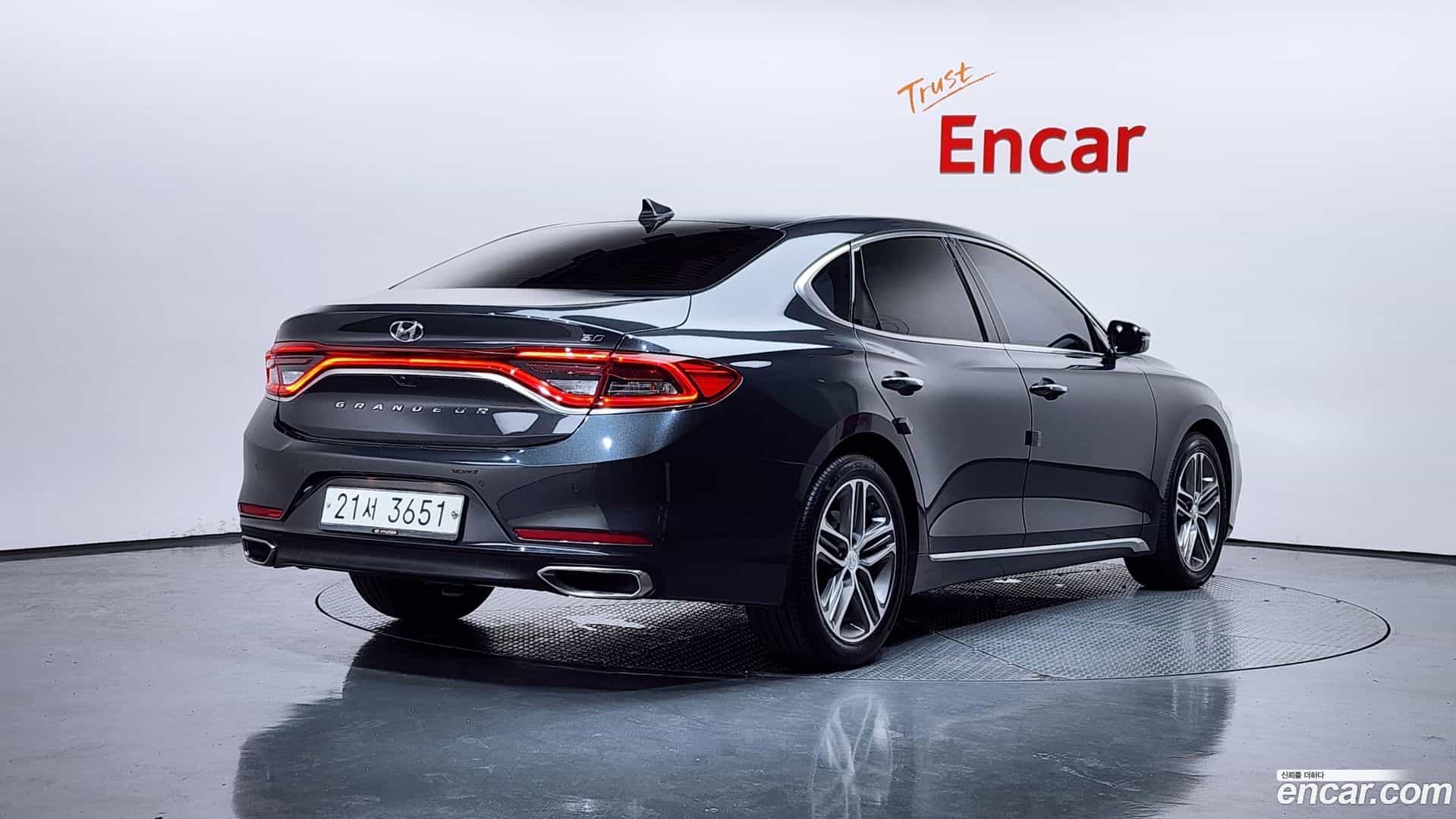 Grandeur Hyundai 2017.4-OUTER-002