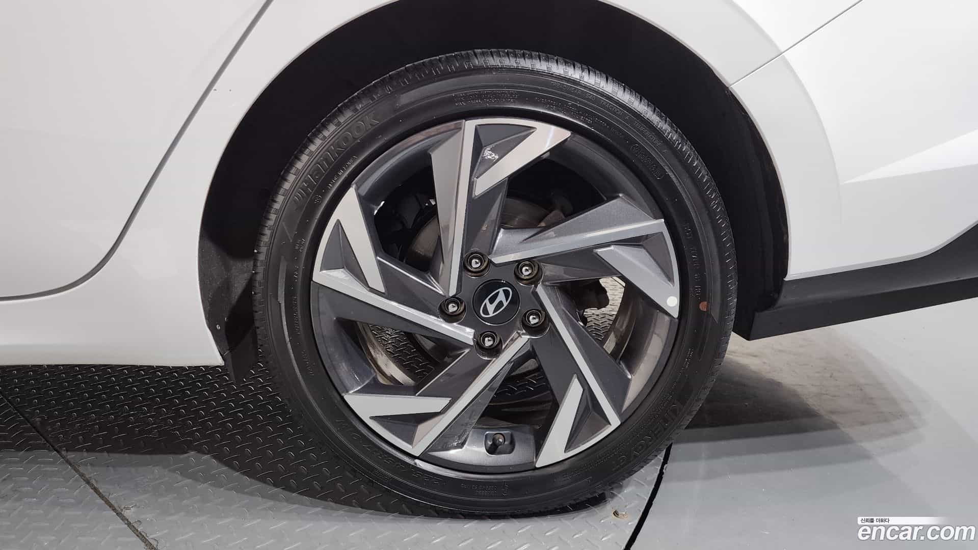 AVANTE Hyundai 2023.6-OUTER-031