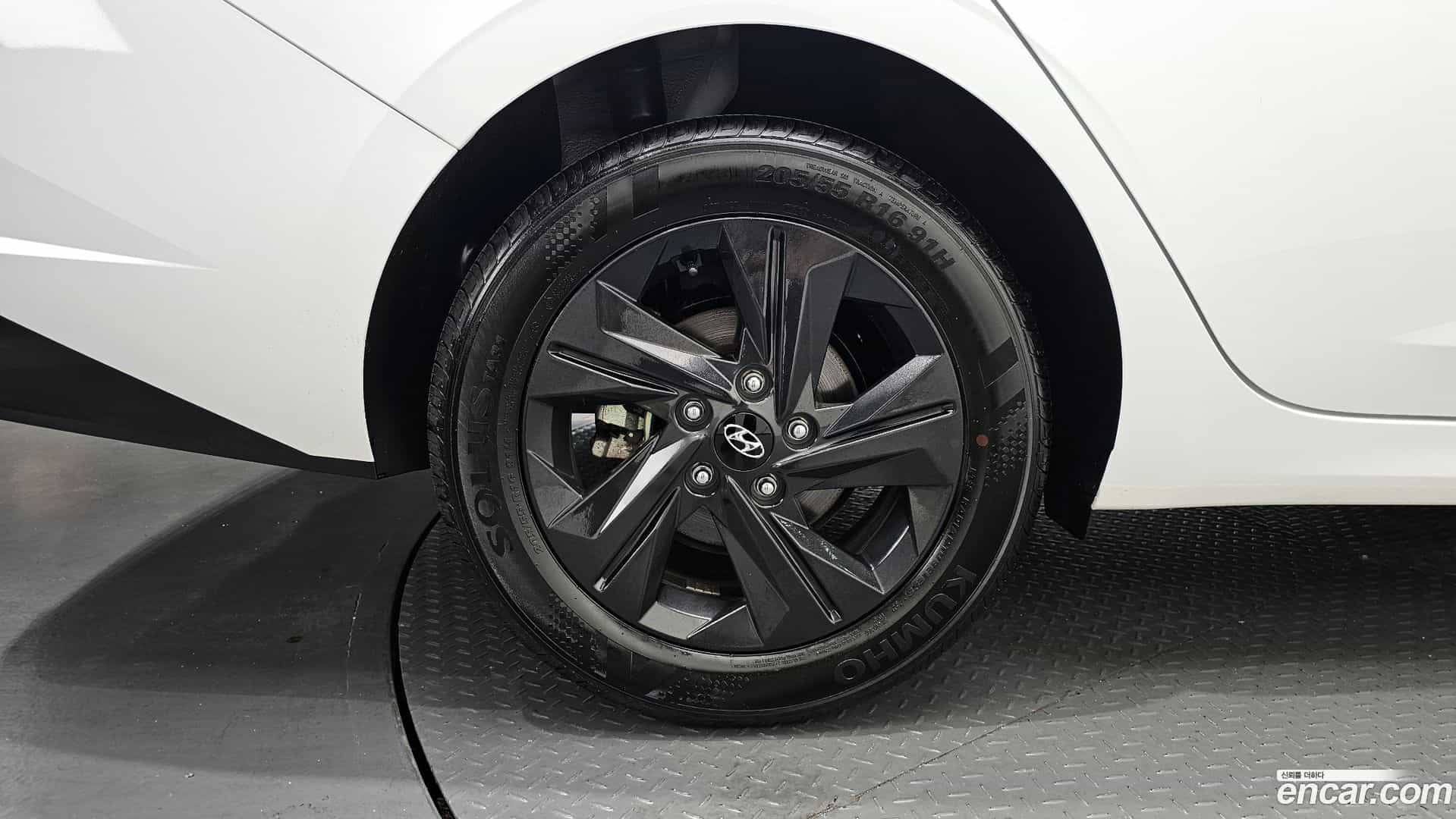 AVANTE Hyundai 2022.10-OUTER-005