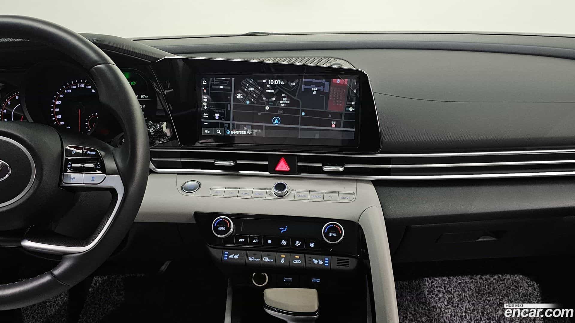 AVANTE Hyundai 2022.10-OPTION-018