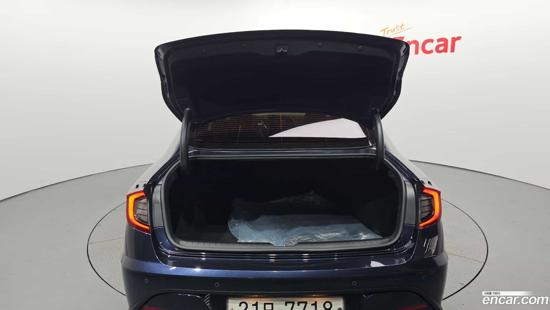 Sonata Hyundai 2019.4-OPTION-024