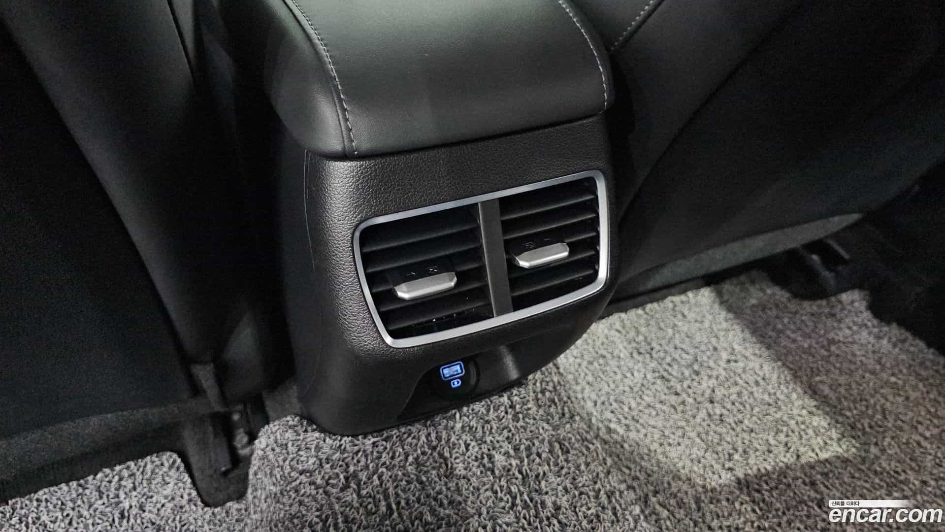 Sonata Hyundai 2019.4-OPTION-041
