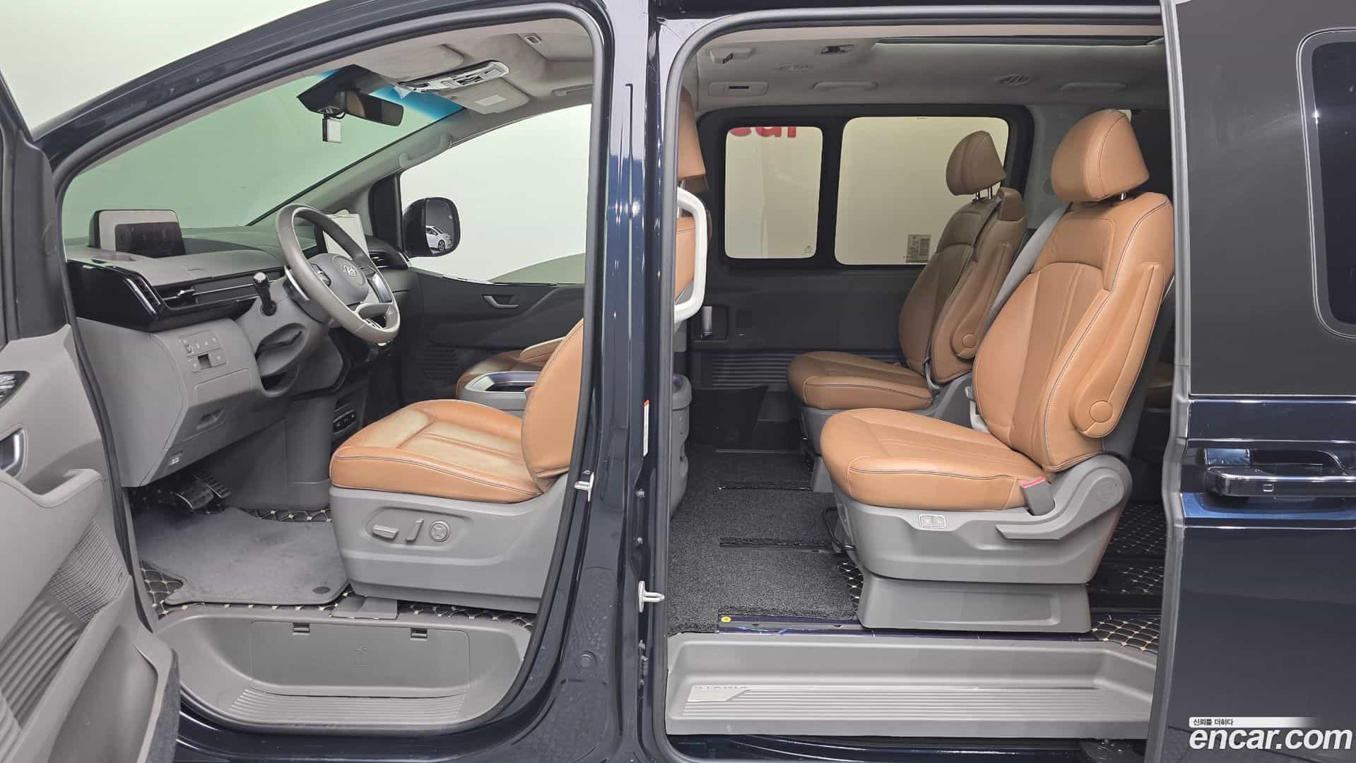 Staria Hyundai 2021.5-OPTION-021